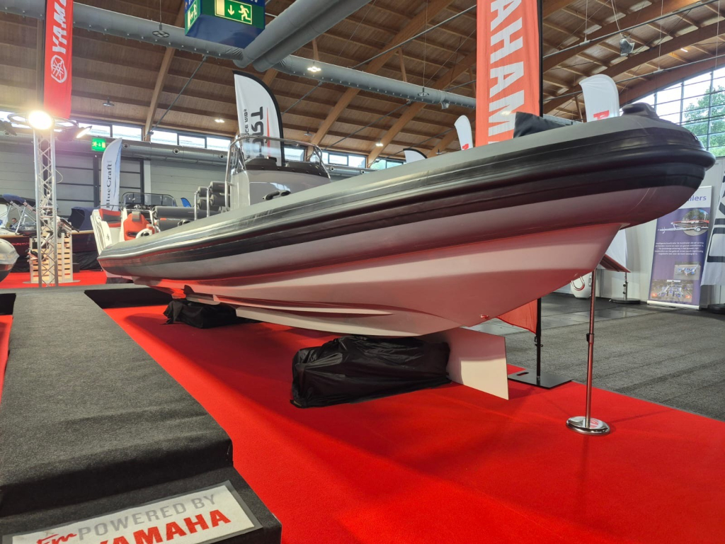 Hydrosport 737