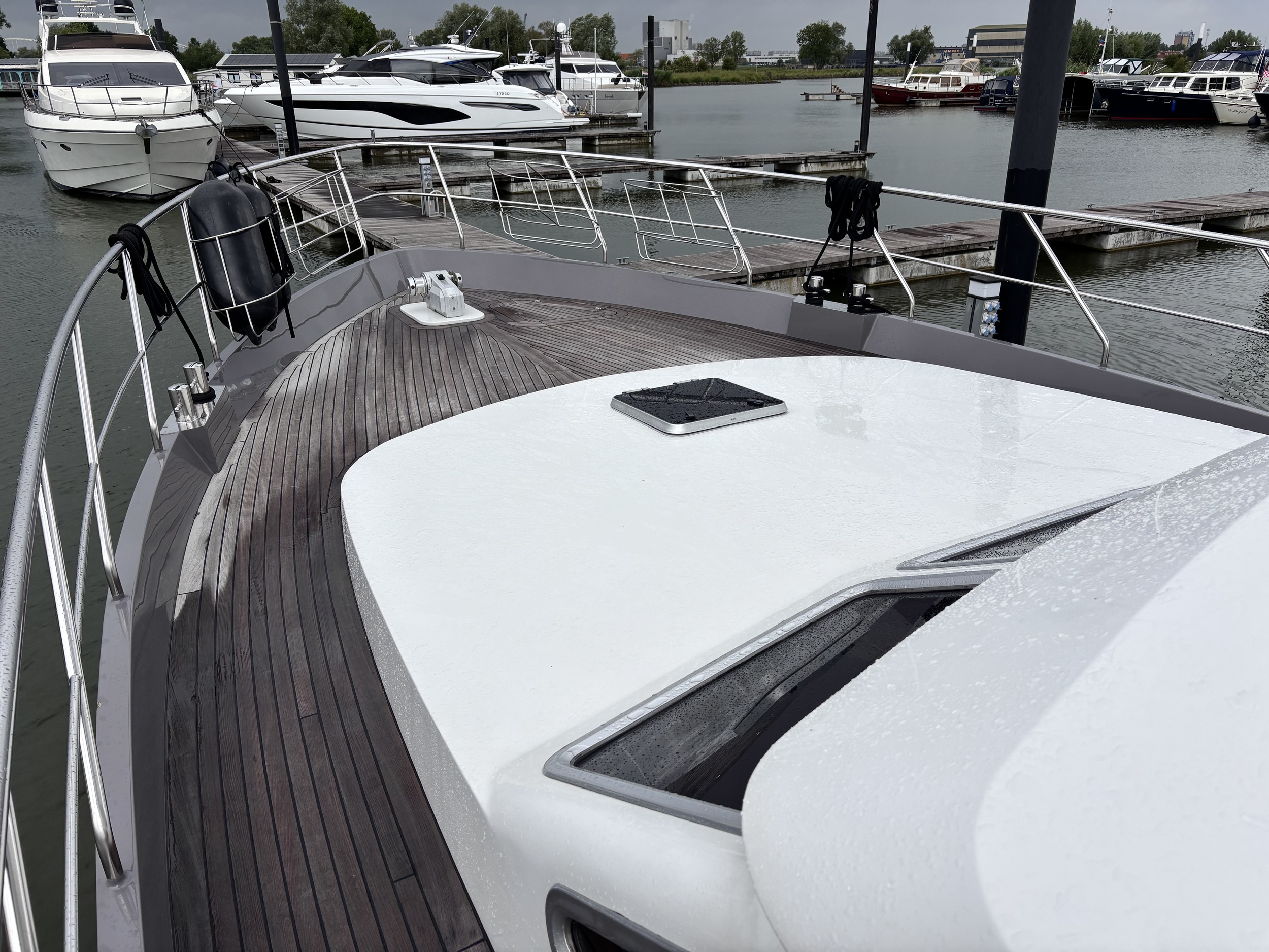 Pacific Allure 155 Stuurhuis