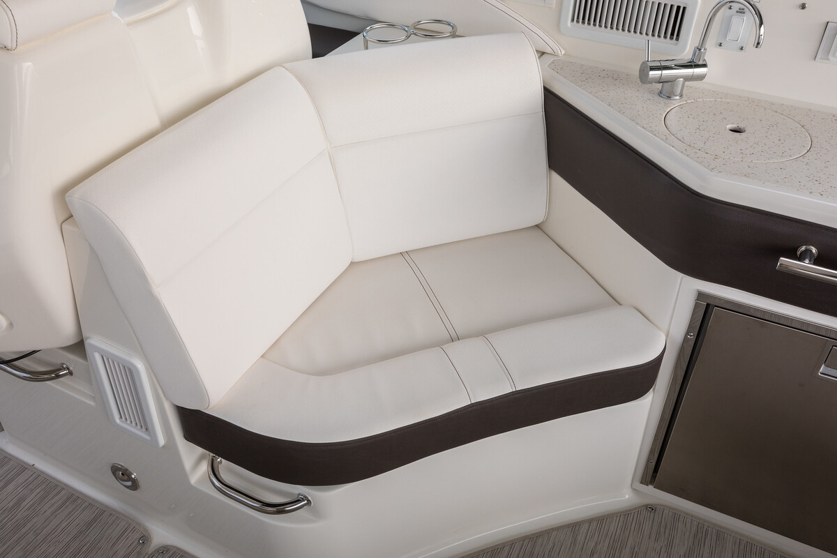 Sea Ray Sundancer 320 OB