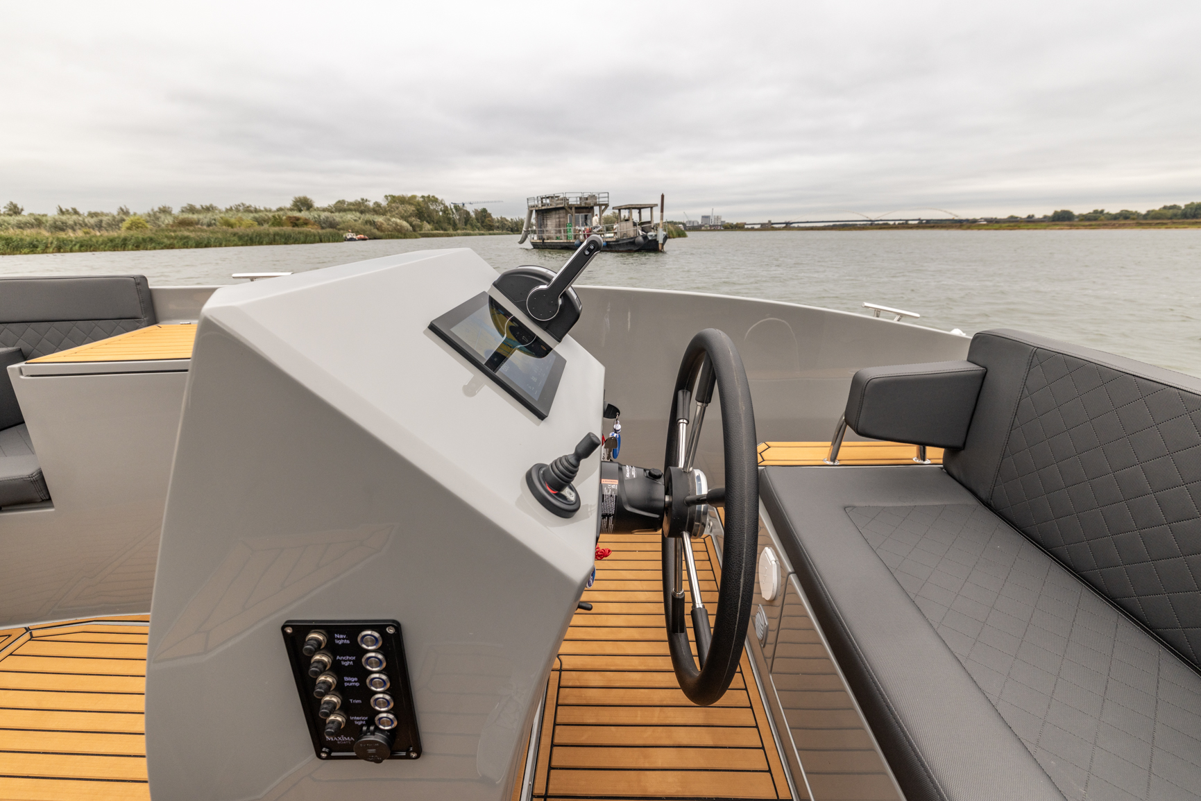 Maxima Boats 680 Sport Lounge met Honda 150 pk op voorraad!