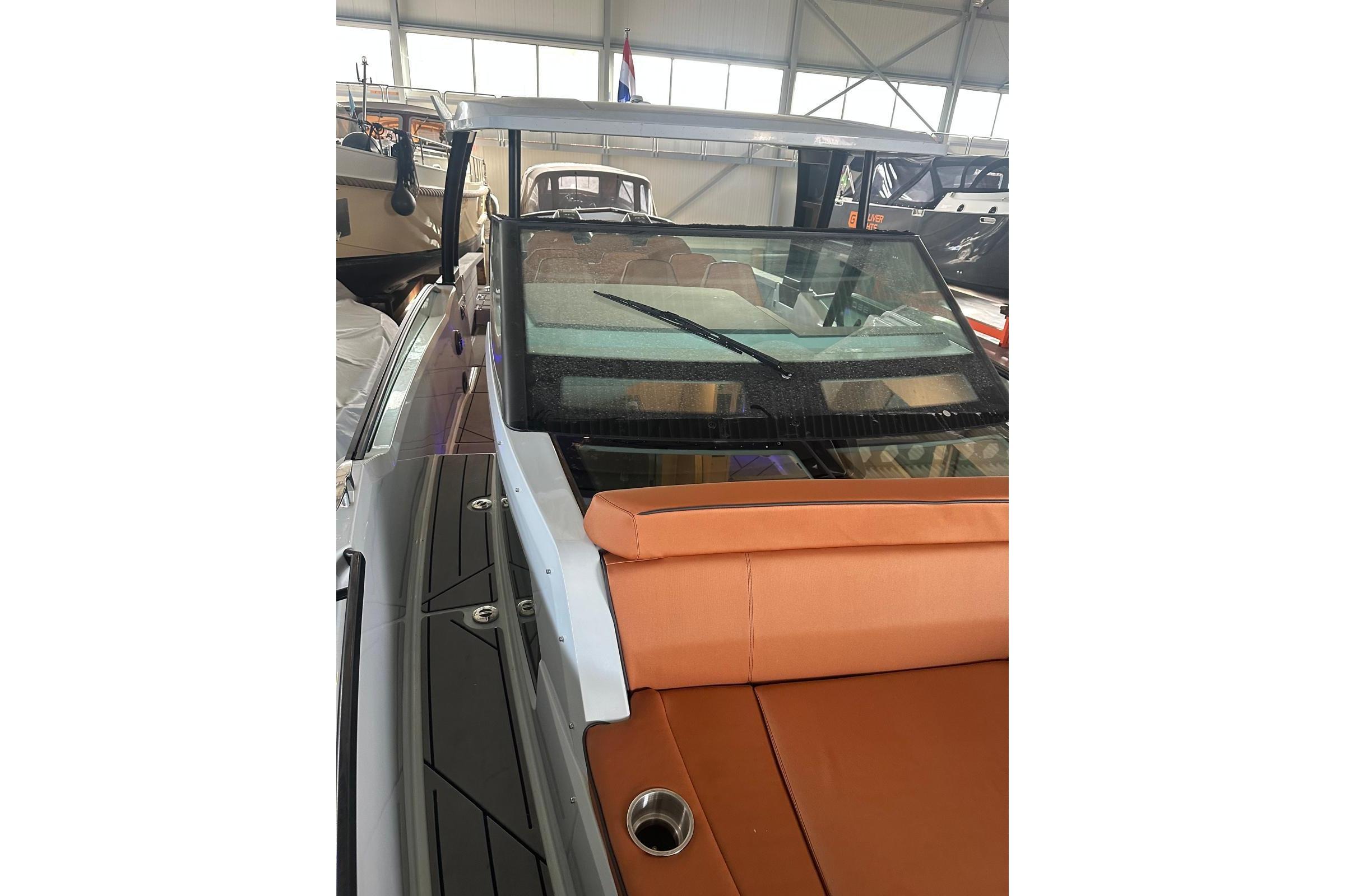 Saxdor 320 GTO (MY2024)