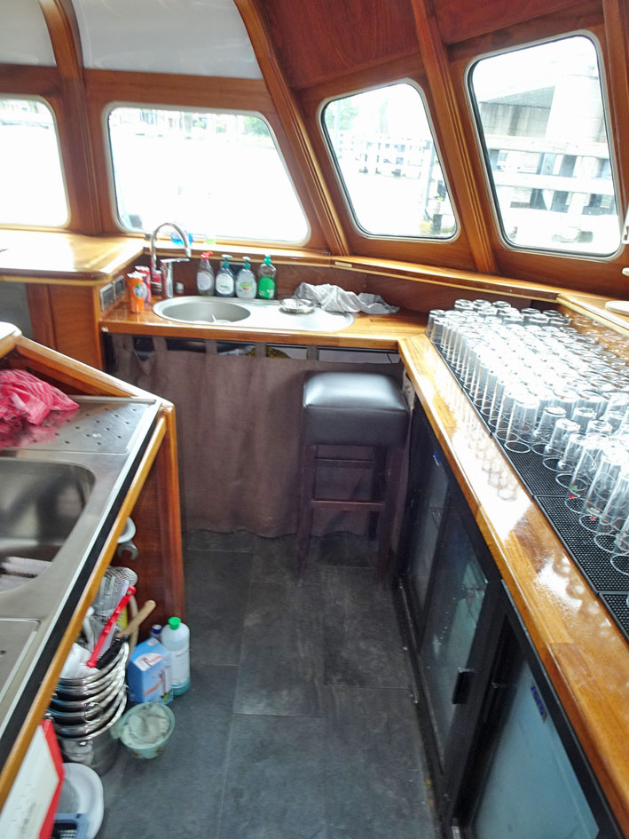 Dagpassagiersschip 152 pers