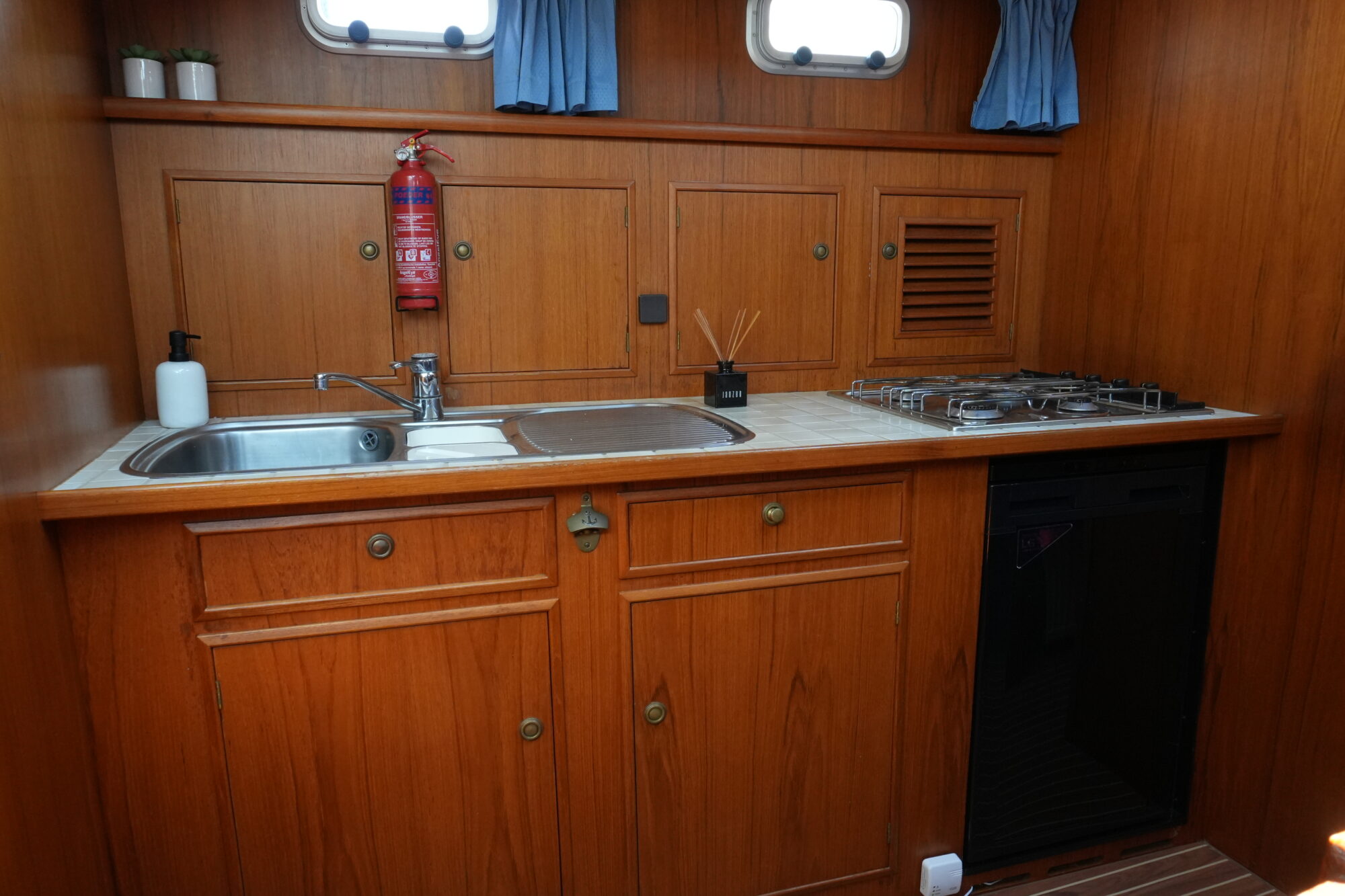 Monty Bank Kotter 41 AK Cabrio