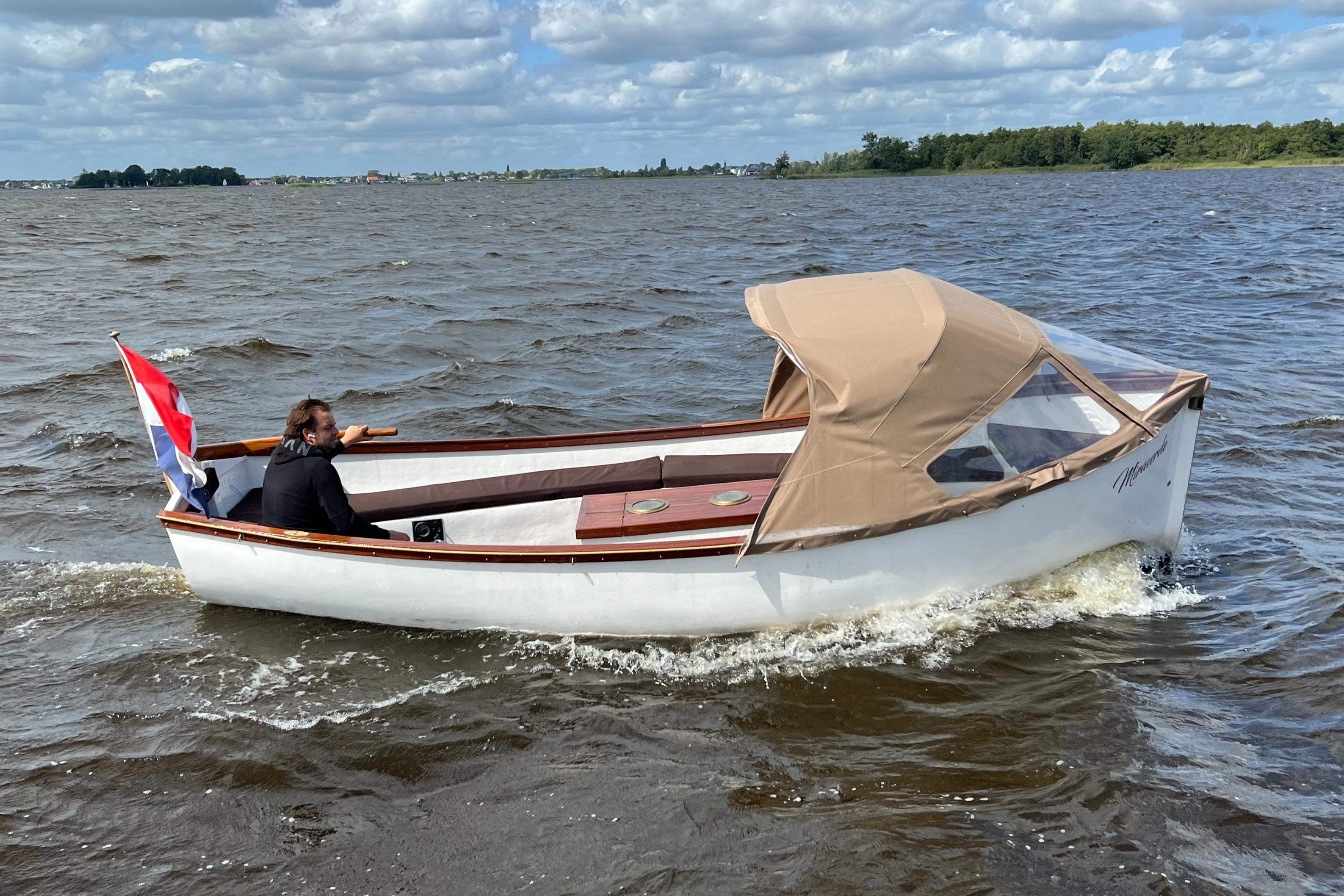 Sloep Reddingssloep 600