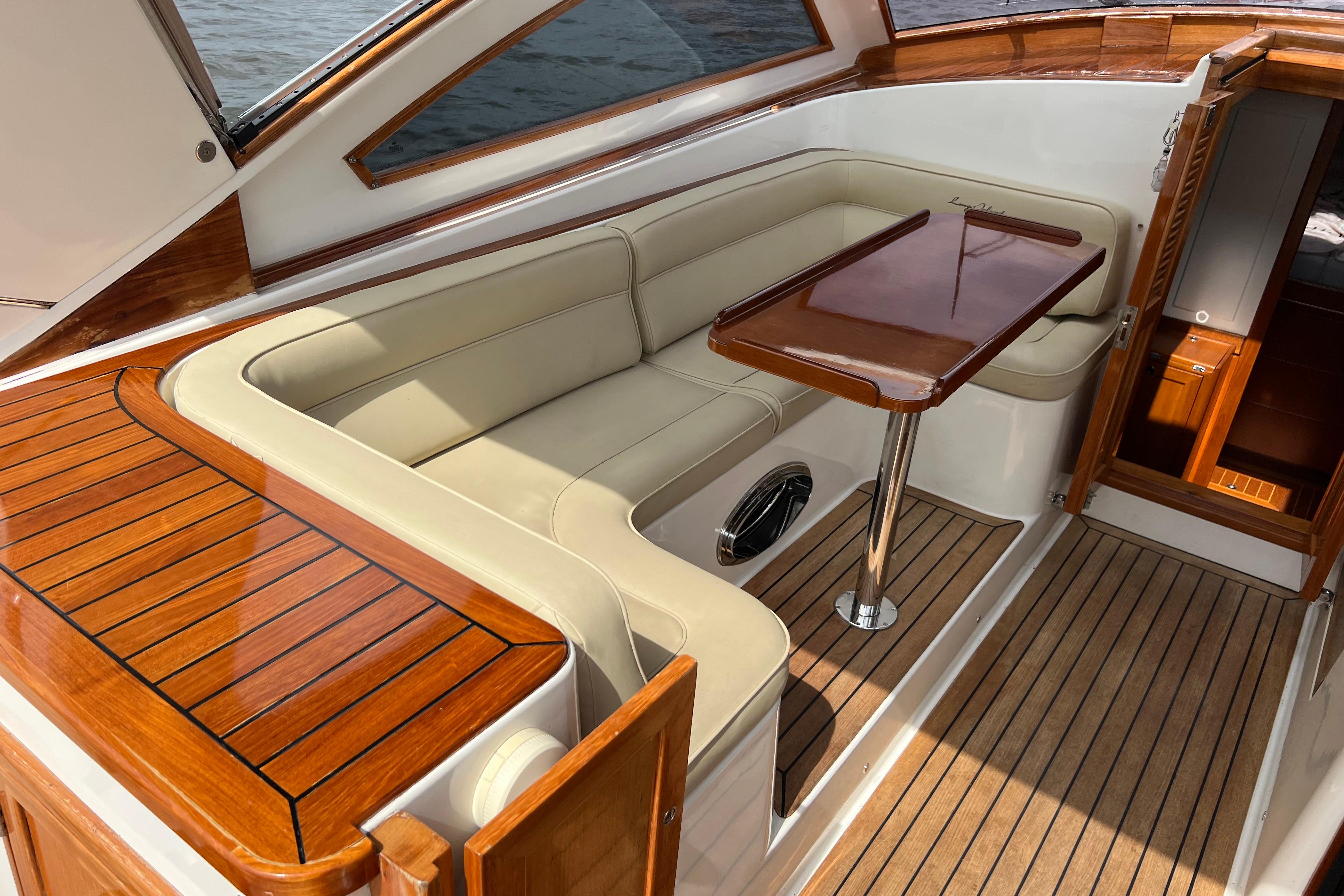 Long Island 40 Runabout