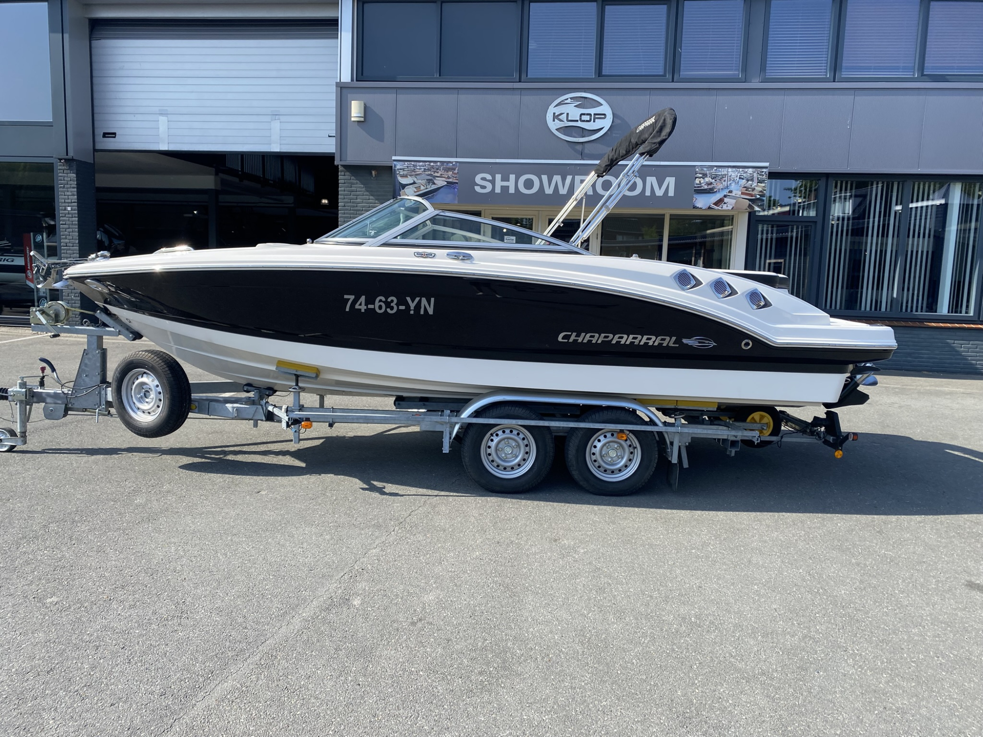 Chaparral Chapparral 206 ssi met Mercruiser 4.3MPI 220 pk!