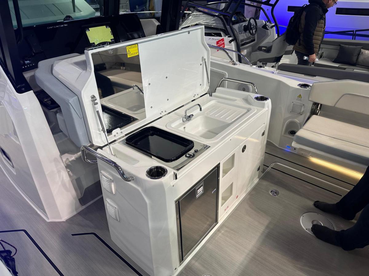 Jeanneau Cap Camarat 9.0CC S2 nieuw model!