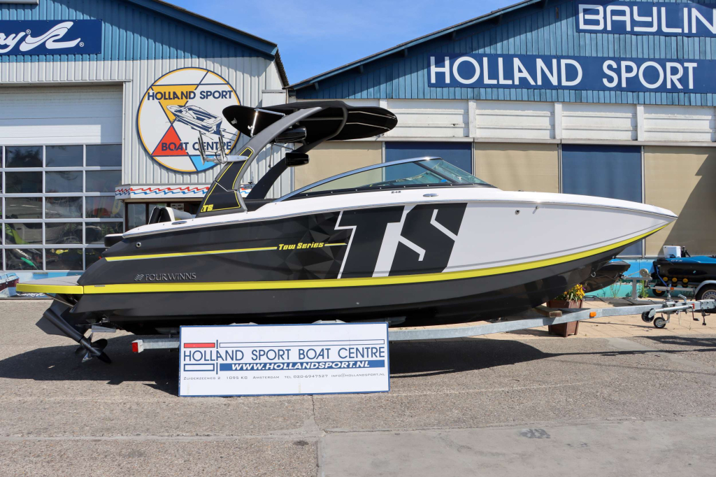 Four Winns TS 242