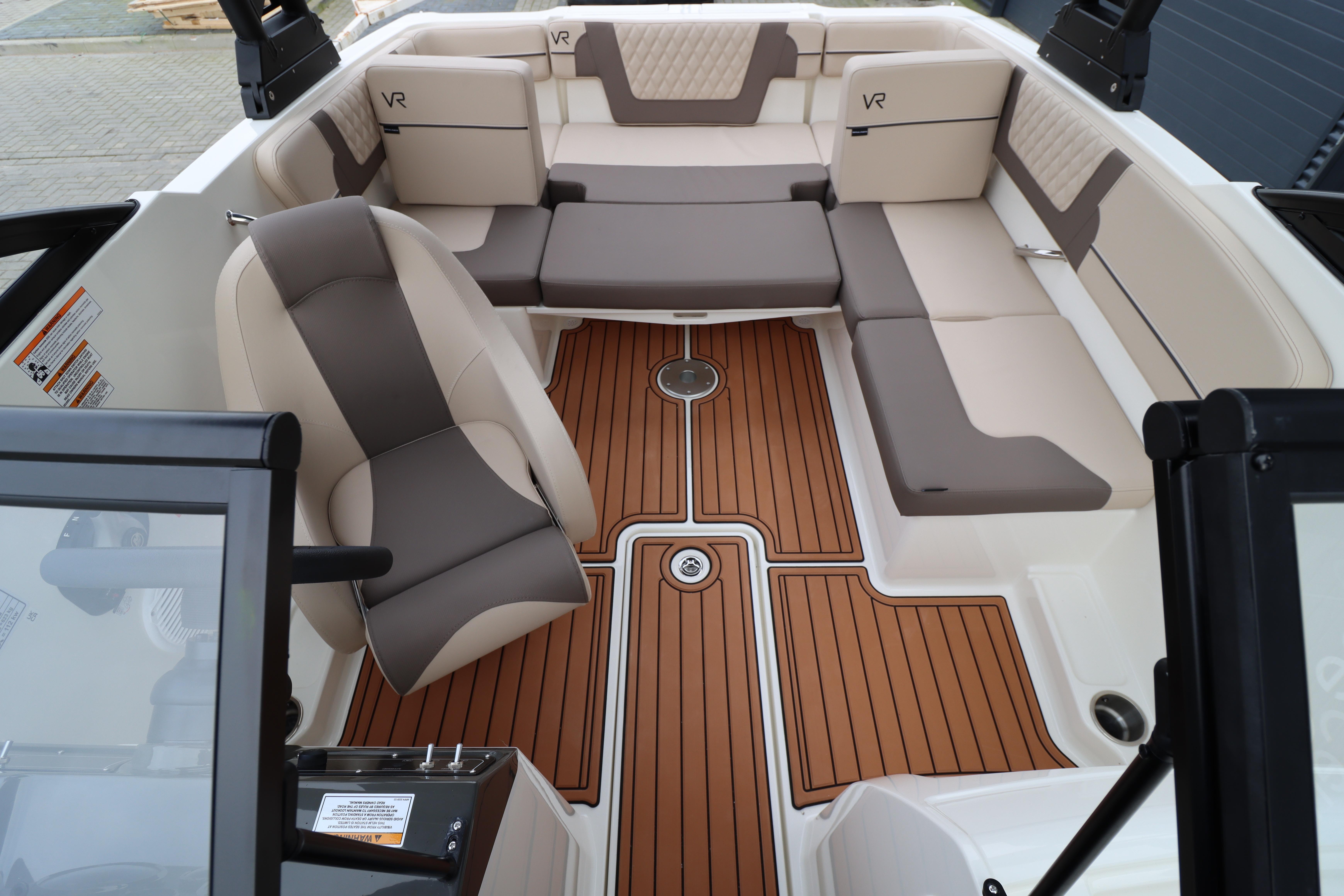 Bayliner VR4 Bowrider OB