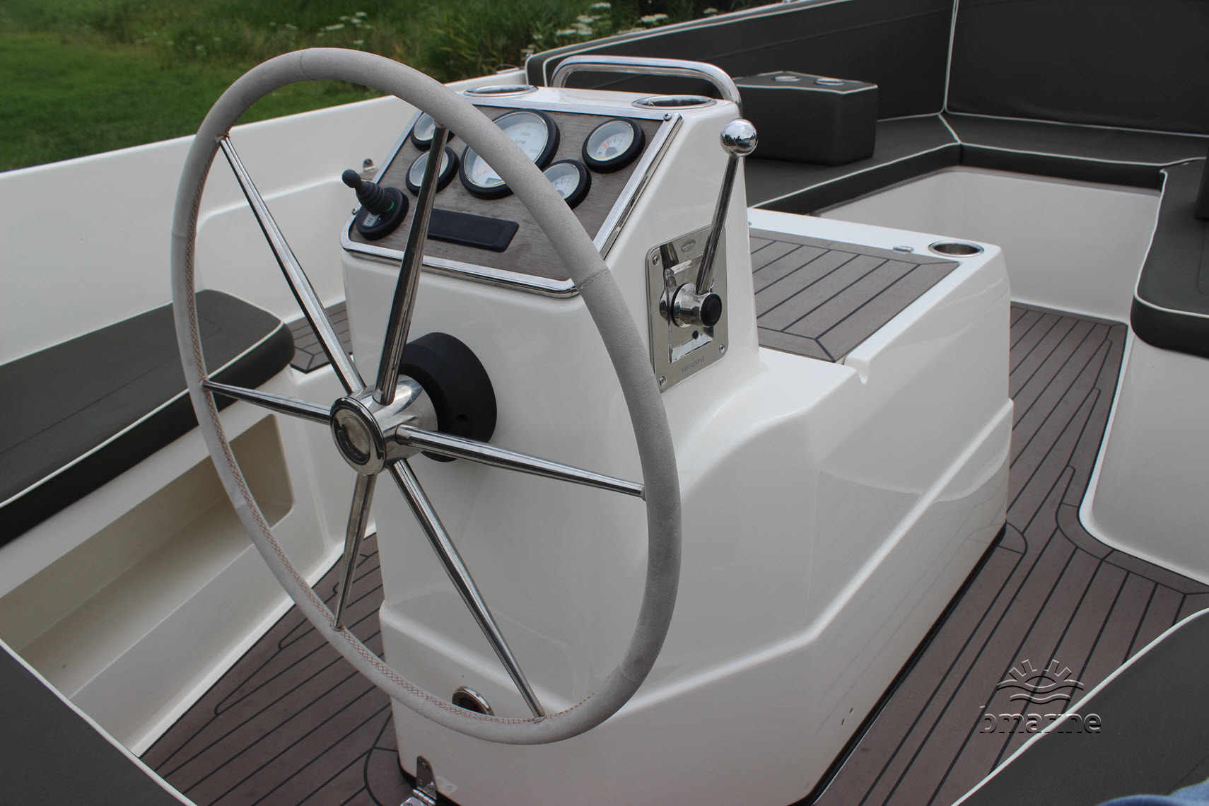 Interboat Intender 650