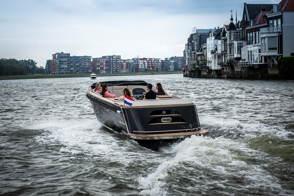 Maxima Boats 820 retro met Honda 135 pk! Demo-model