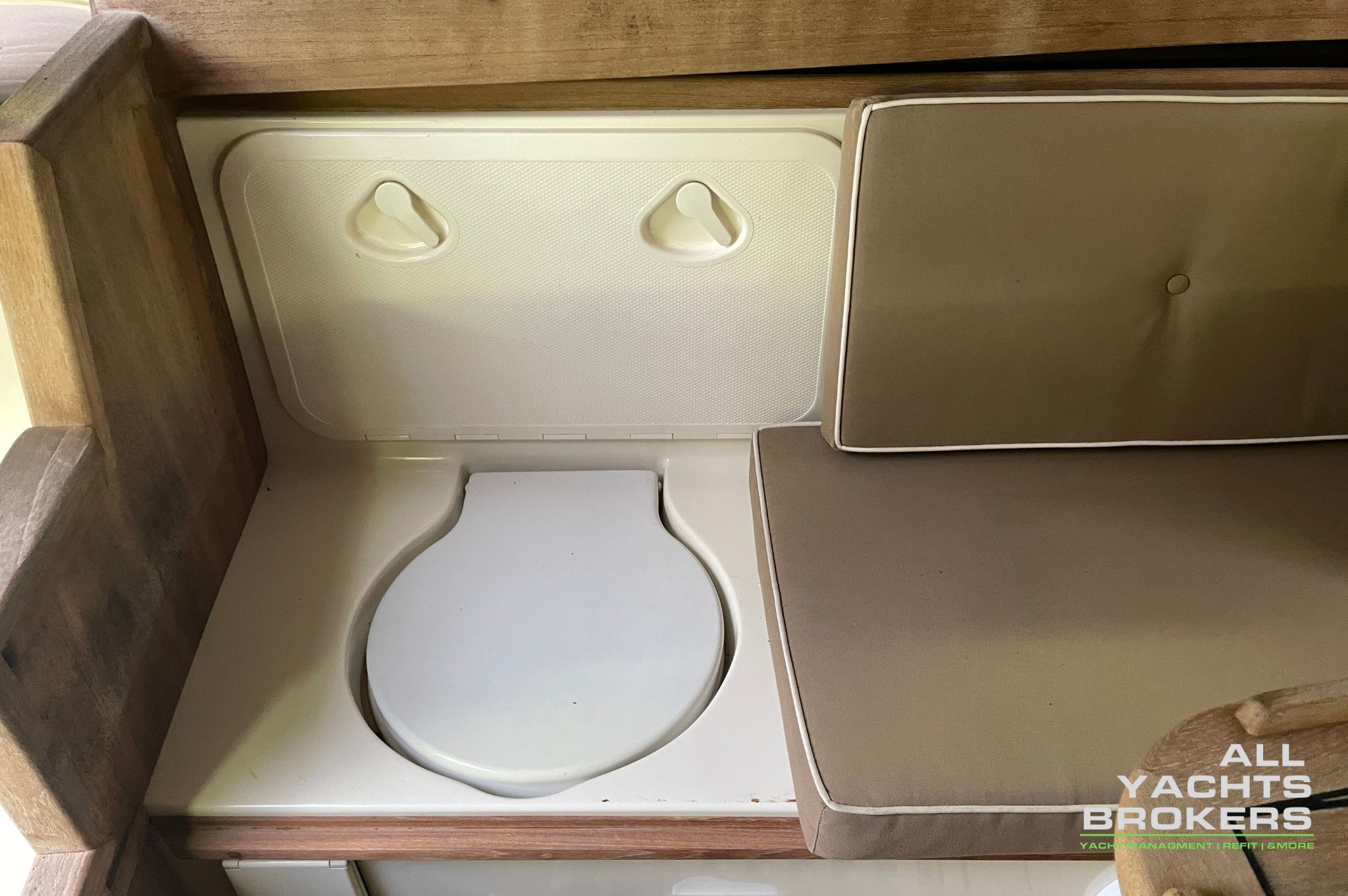 Jan Van Gent 8.20 Open