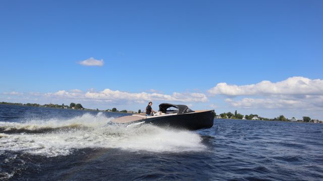 Outlaw 999 tender DE GROOTSTE SLOEPENSHOWROOM VAN NEDERLAND