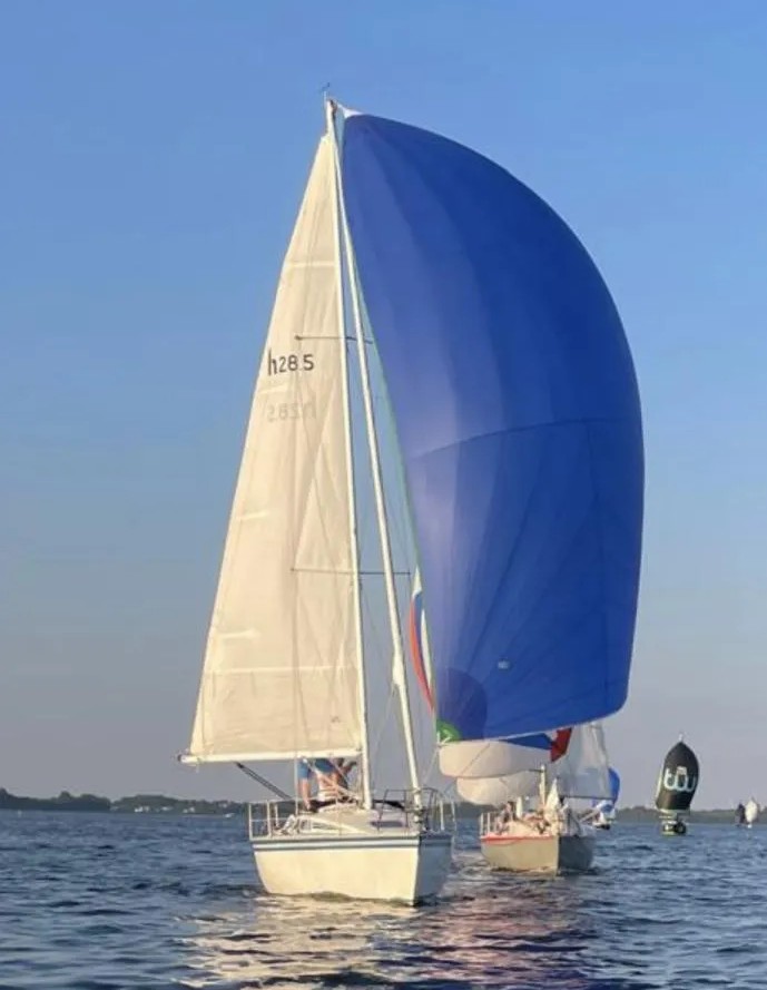 Hunter 28.5