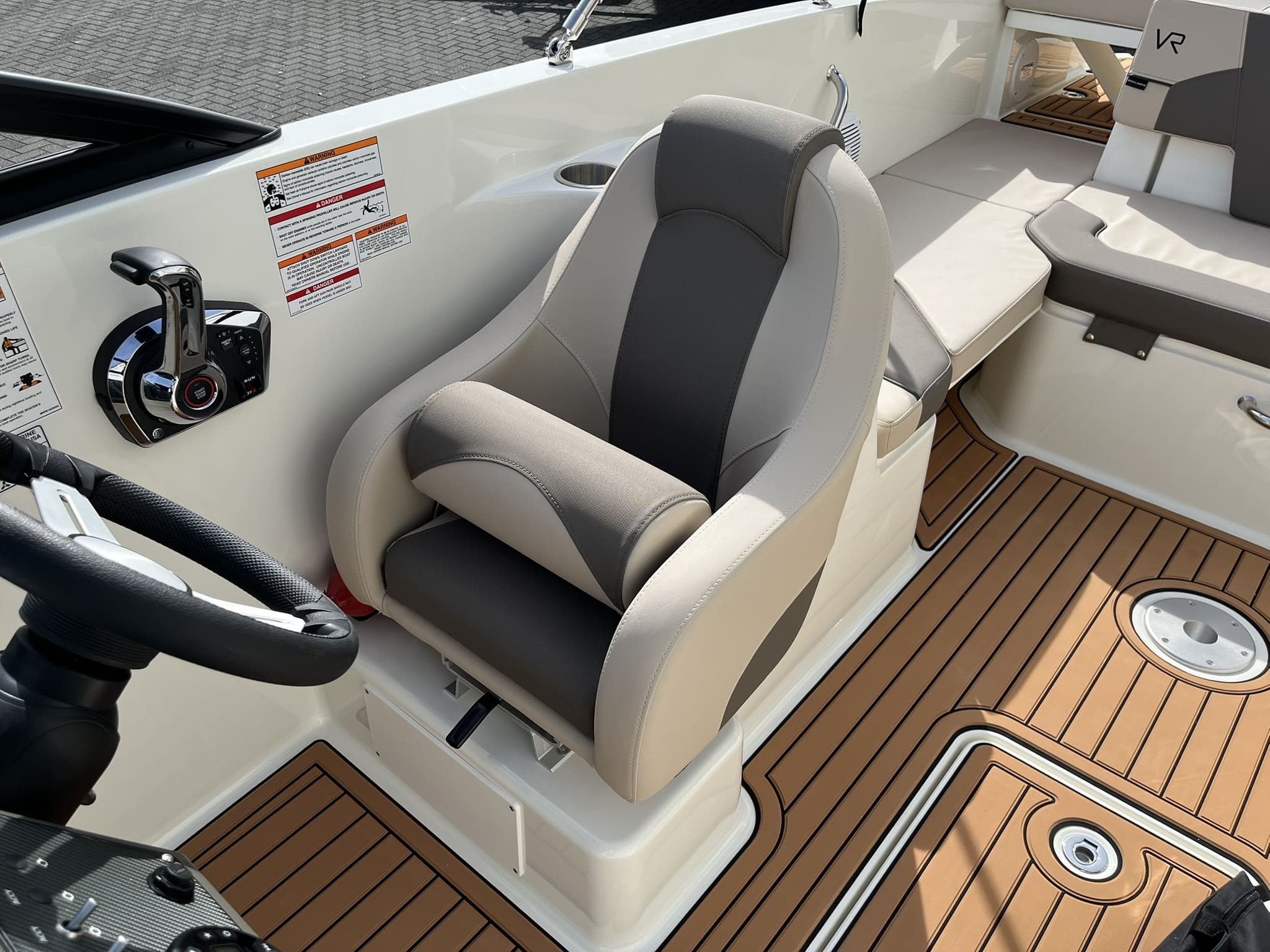 Bayliner VR6 Bowrider
