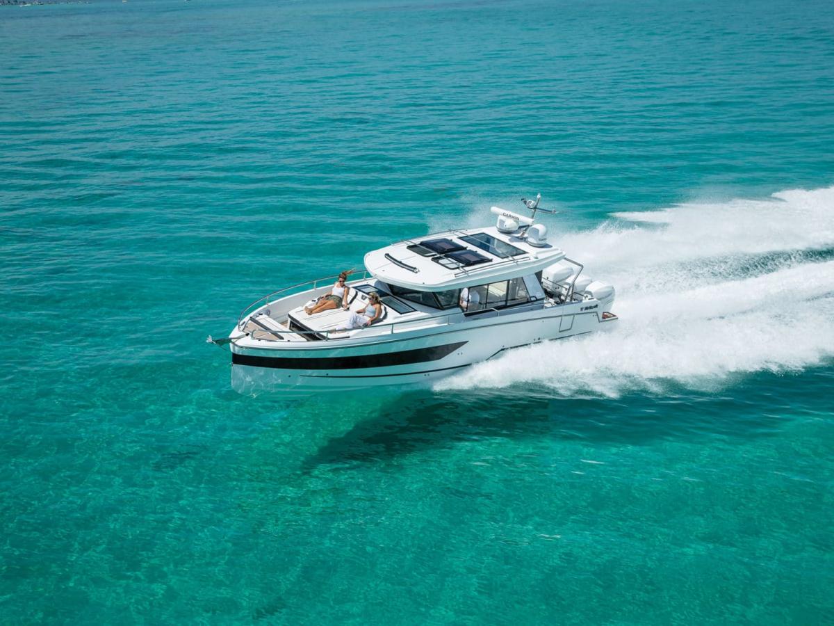 WELLCRAFT 38 EXPLORER