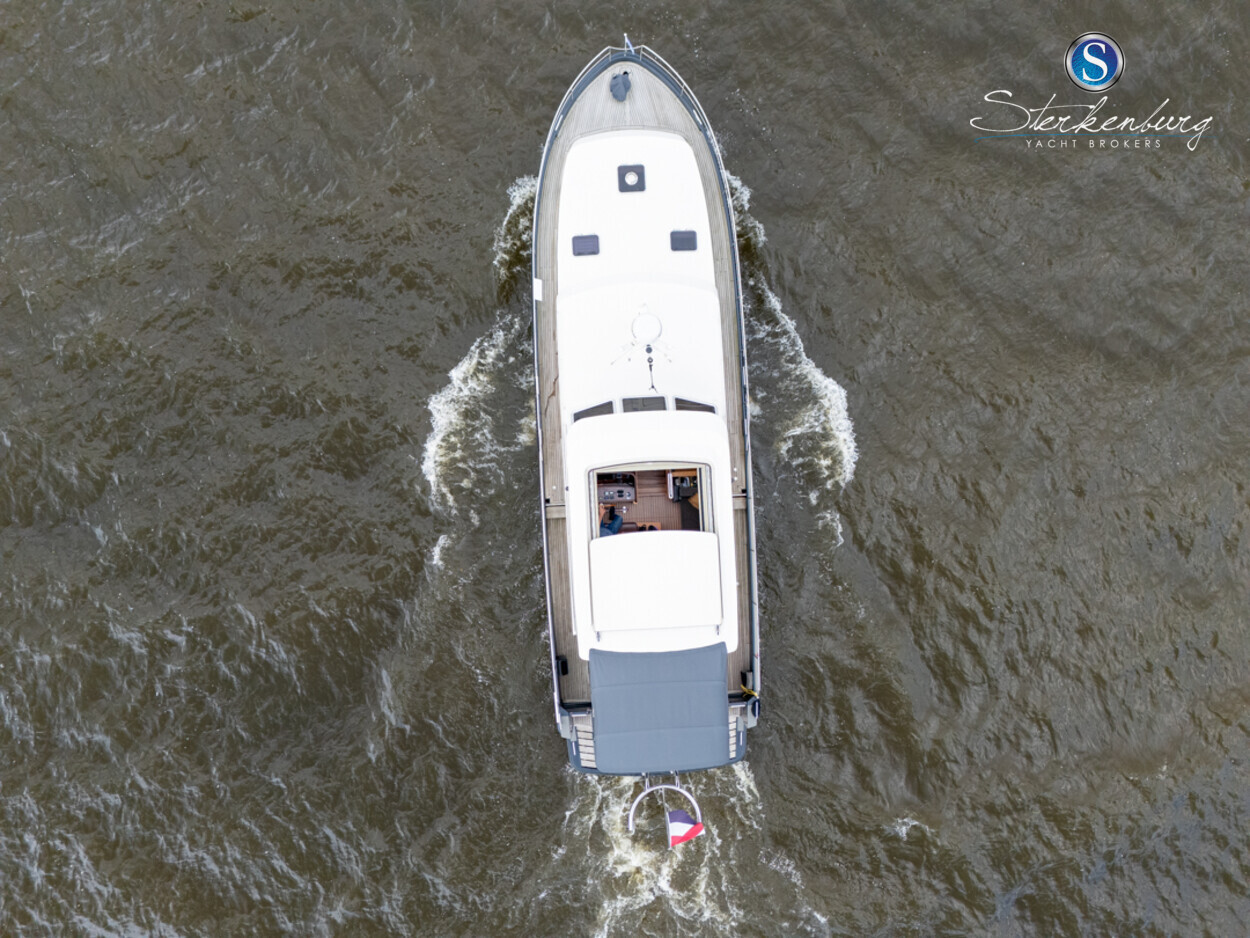 Linssen Grand Sturdy 470 Sedan Wheelhouse