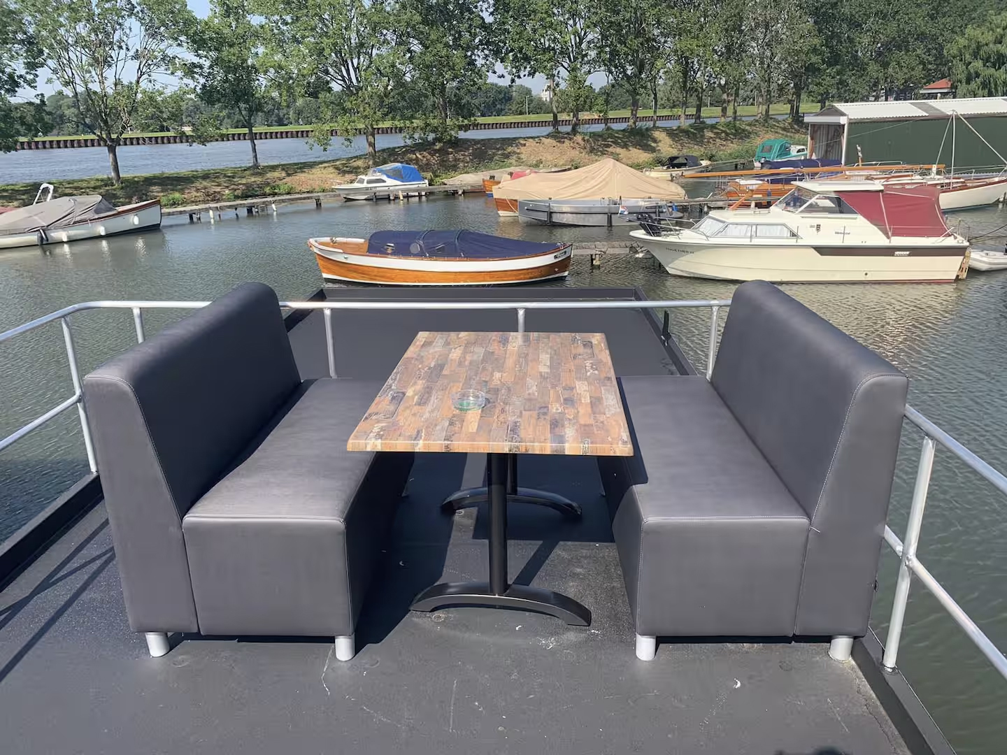 Havenlodge Houseboat 2018