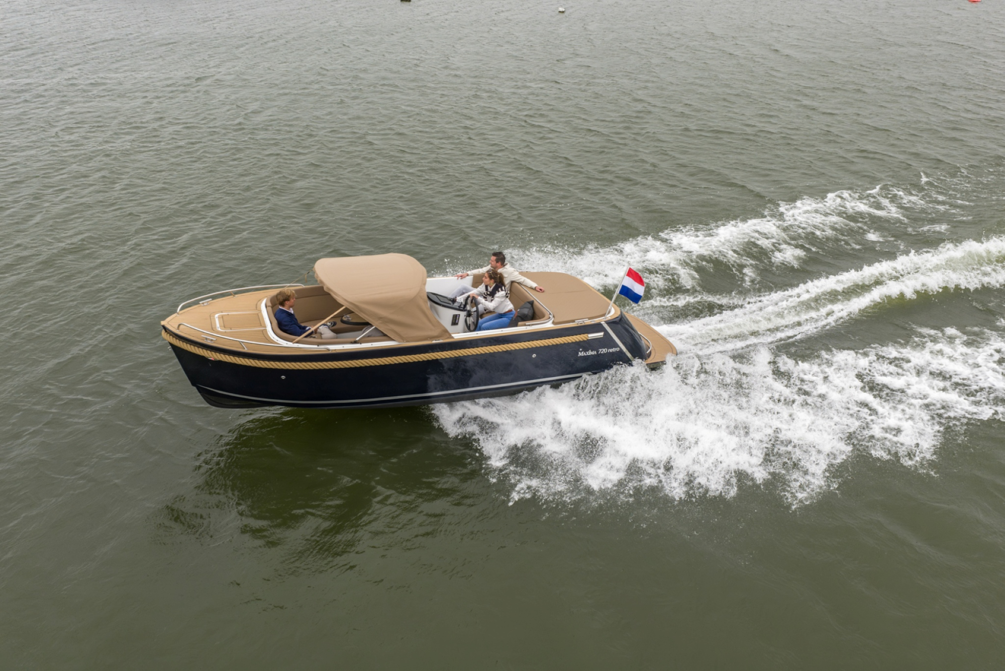 Maxima Boats 720 Retro