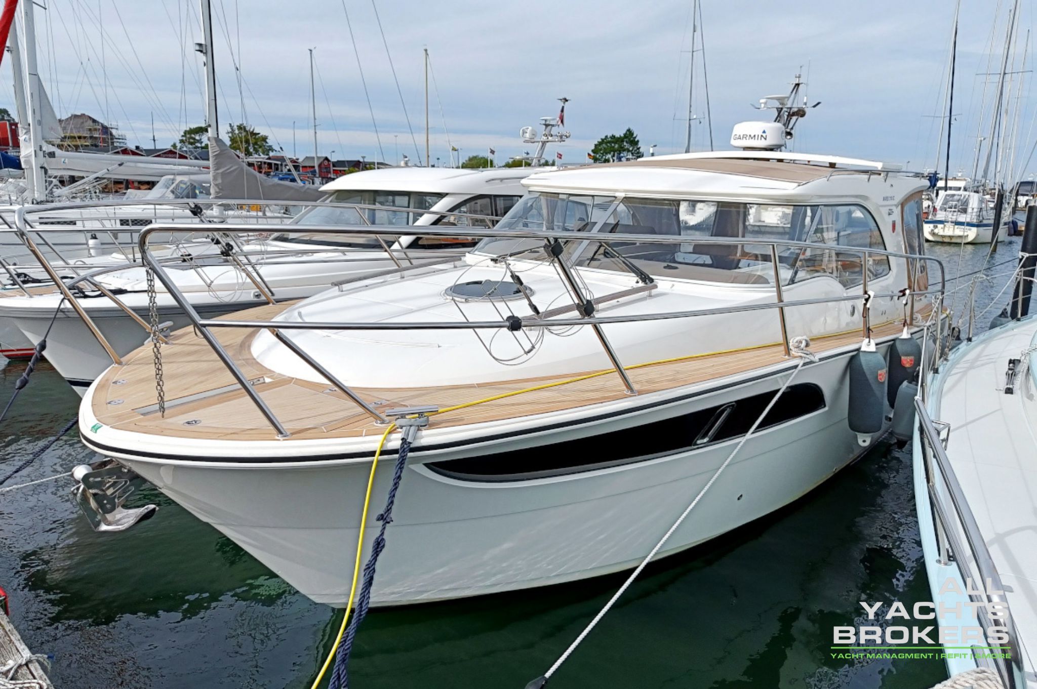 Marex 310 Sun Cruiser hoofdfoto: 1