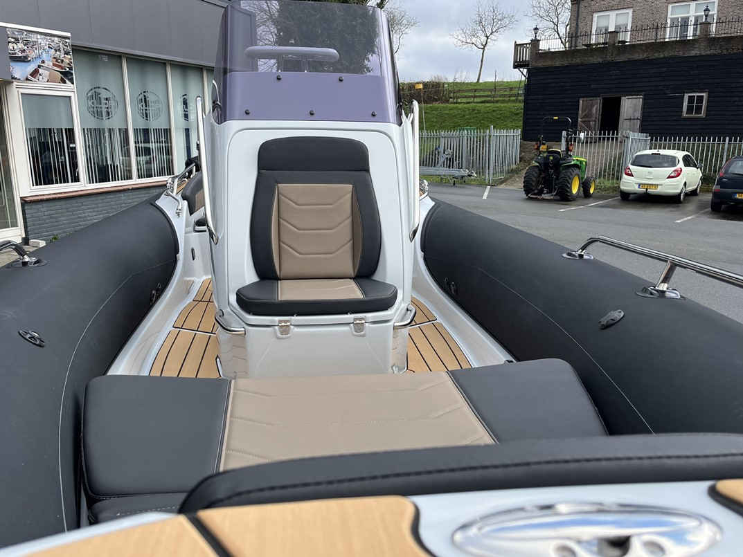 Grand Ribs Grand 680 Golden Line
