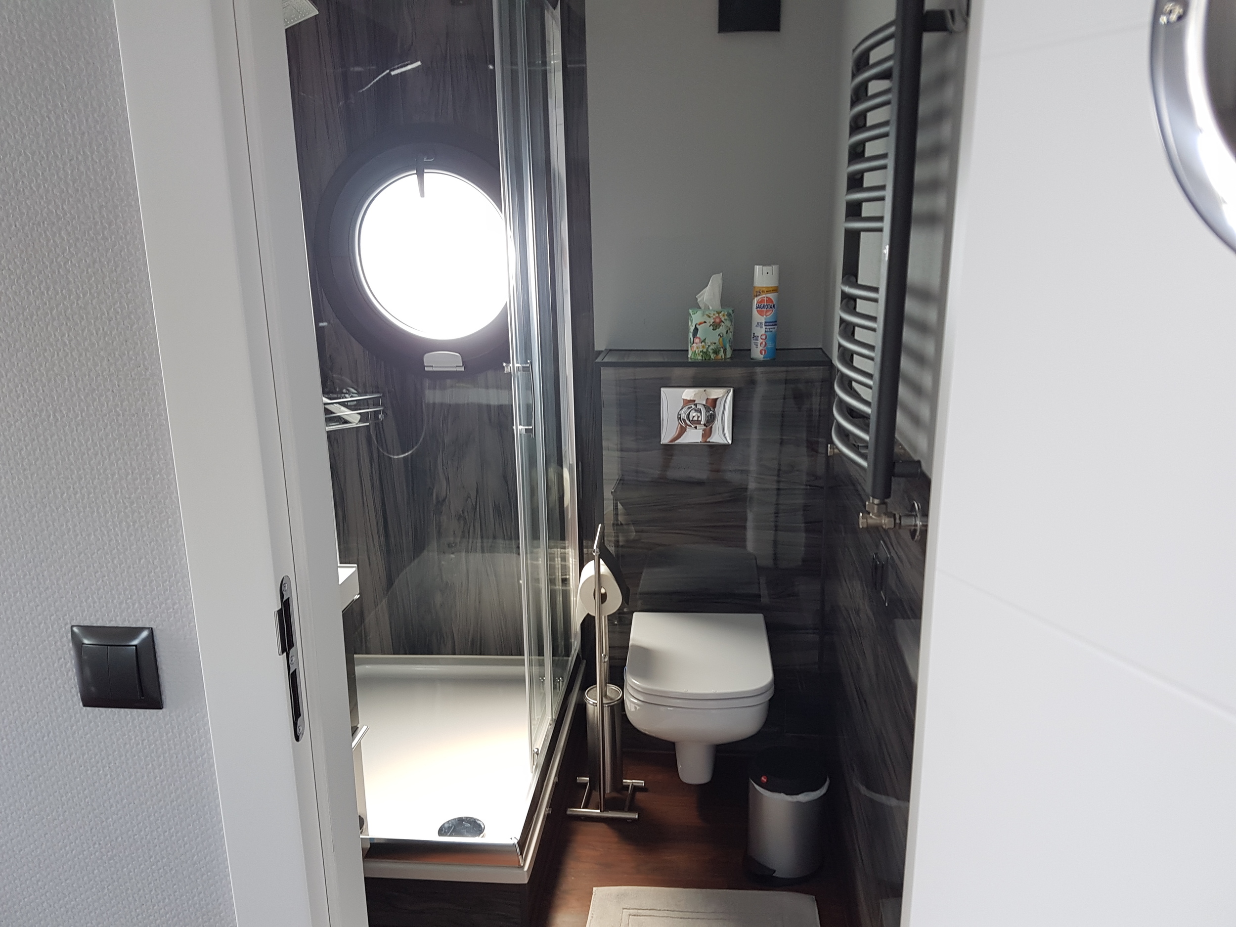 La Mare Houseboat Apartboat XL - NEW