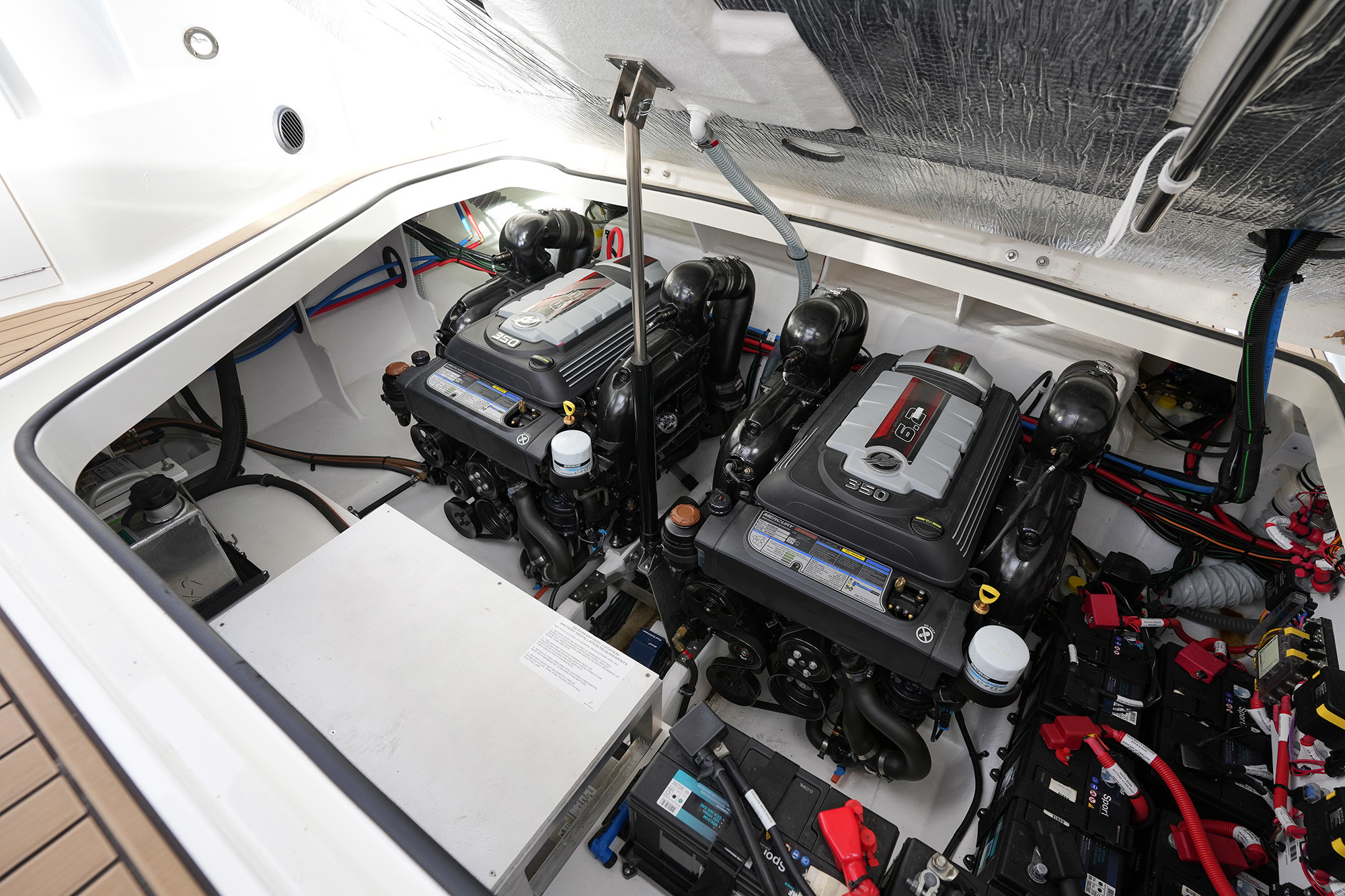 Sea Ray Sundancer 320