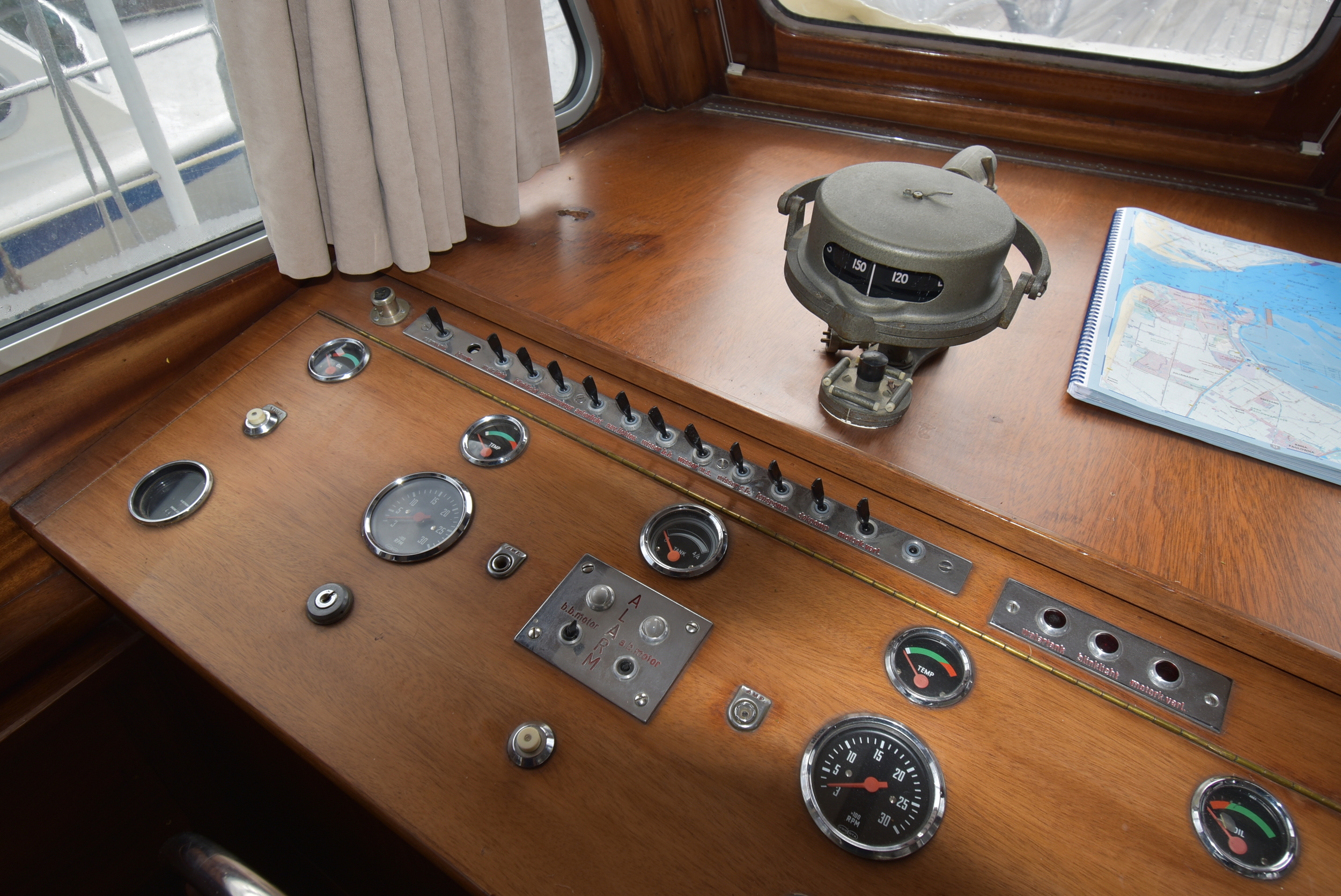 Super Van Craft 1350