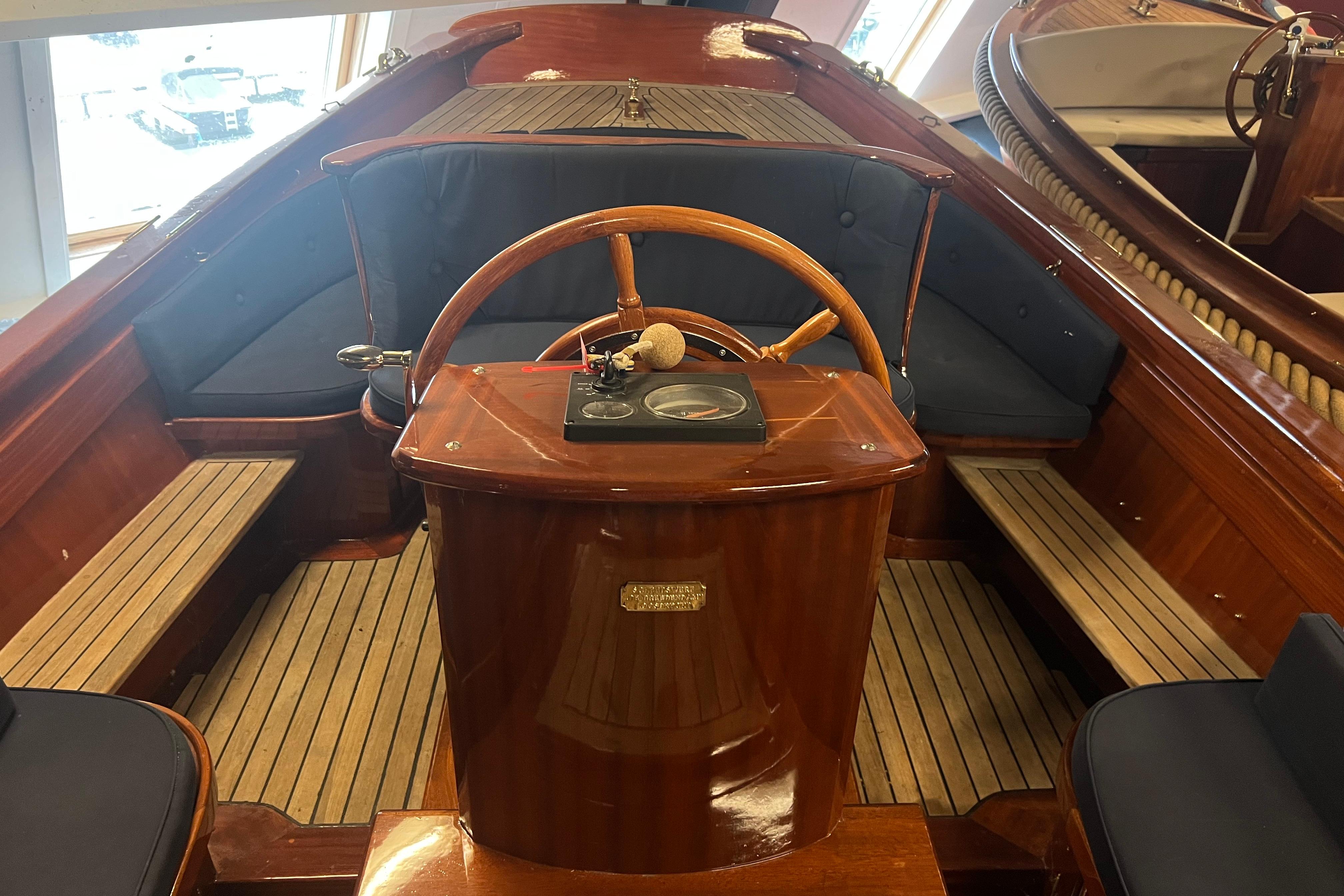 Breedendam 700 Sloep