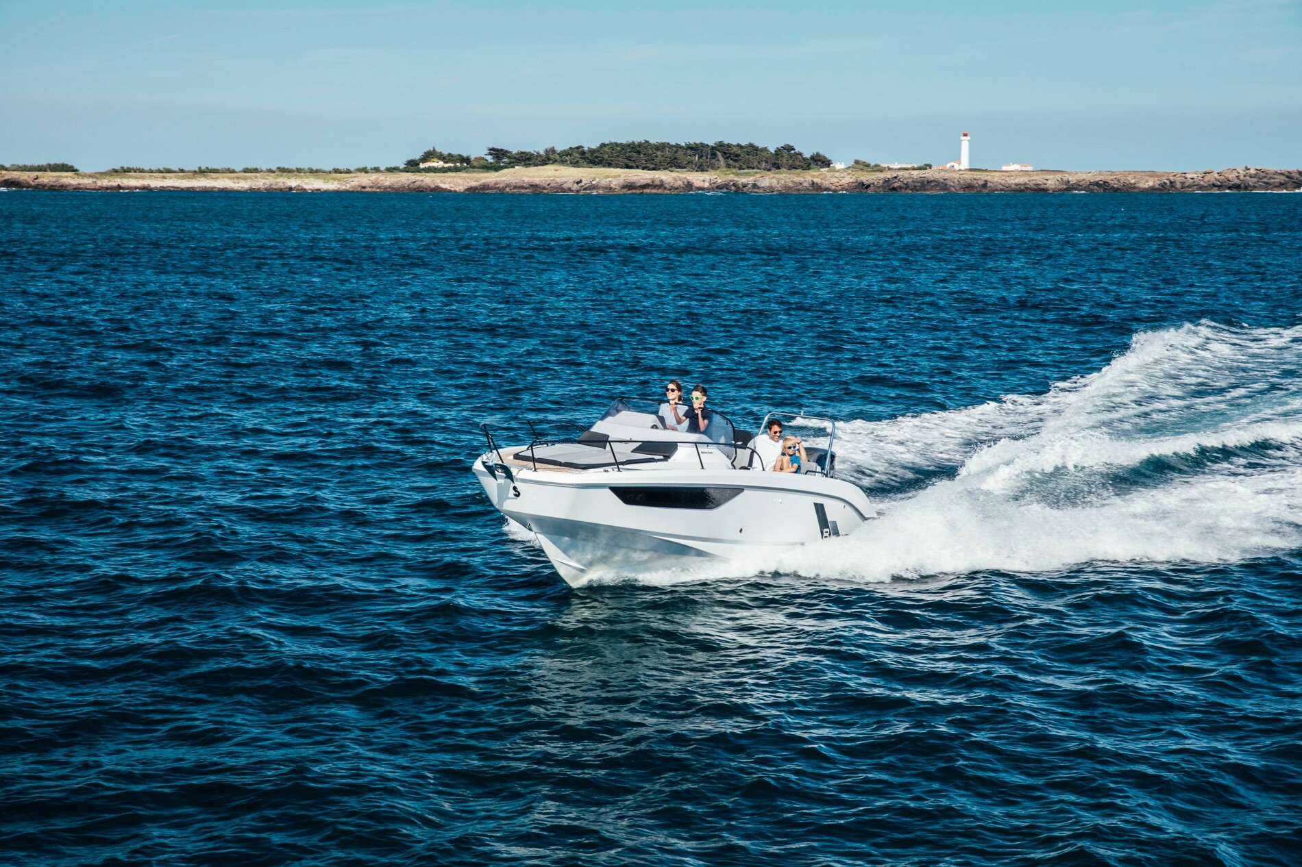 Beneteau Flyer 8 SUNdeck