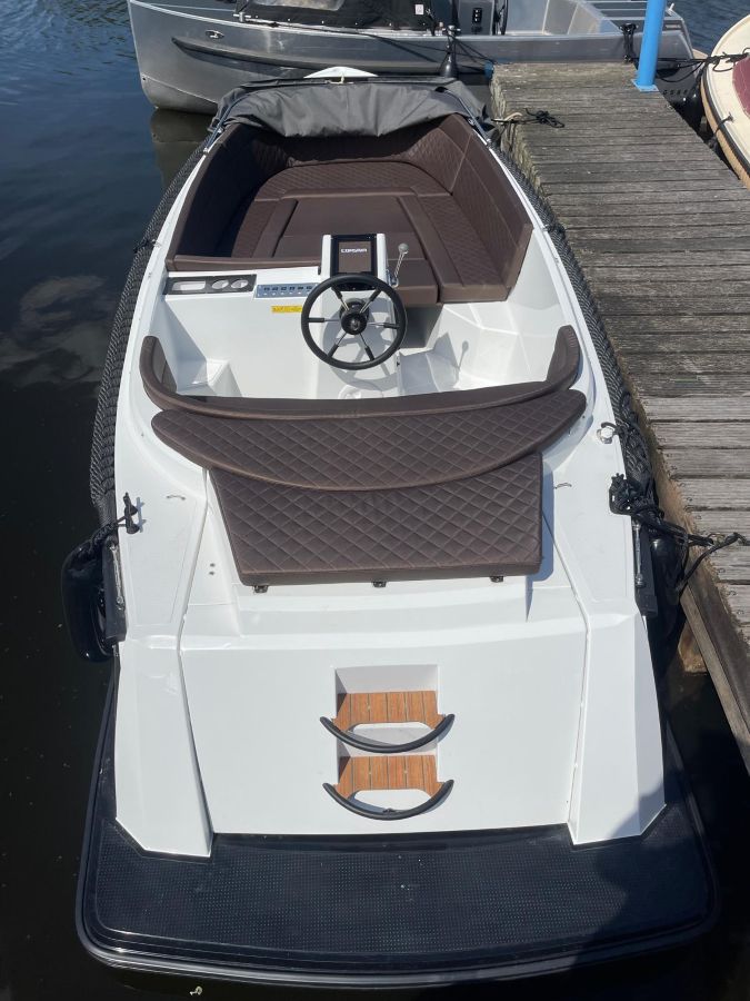 Corsiva 595 tender DEMO  Loosdrecht Proefvaarweekend 19,20,21 sept