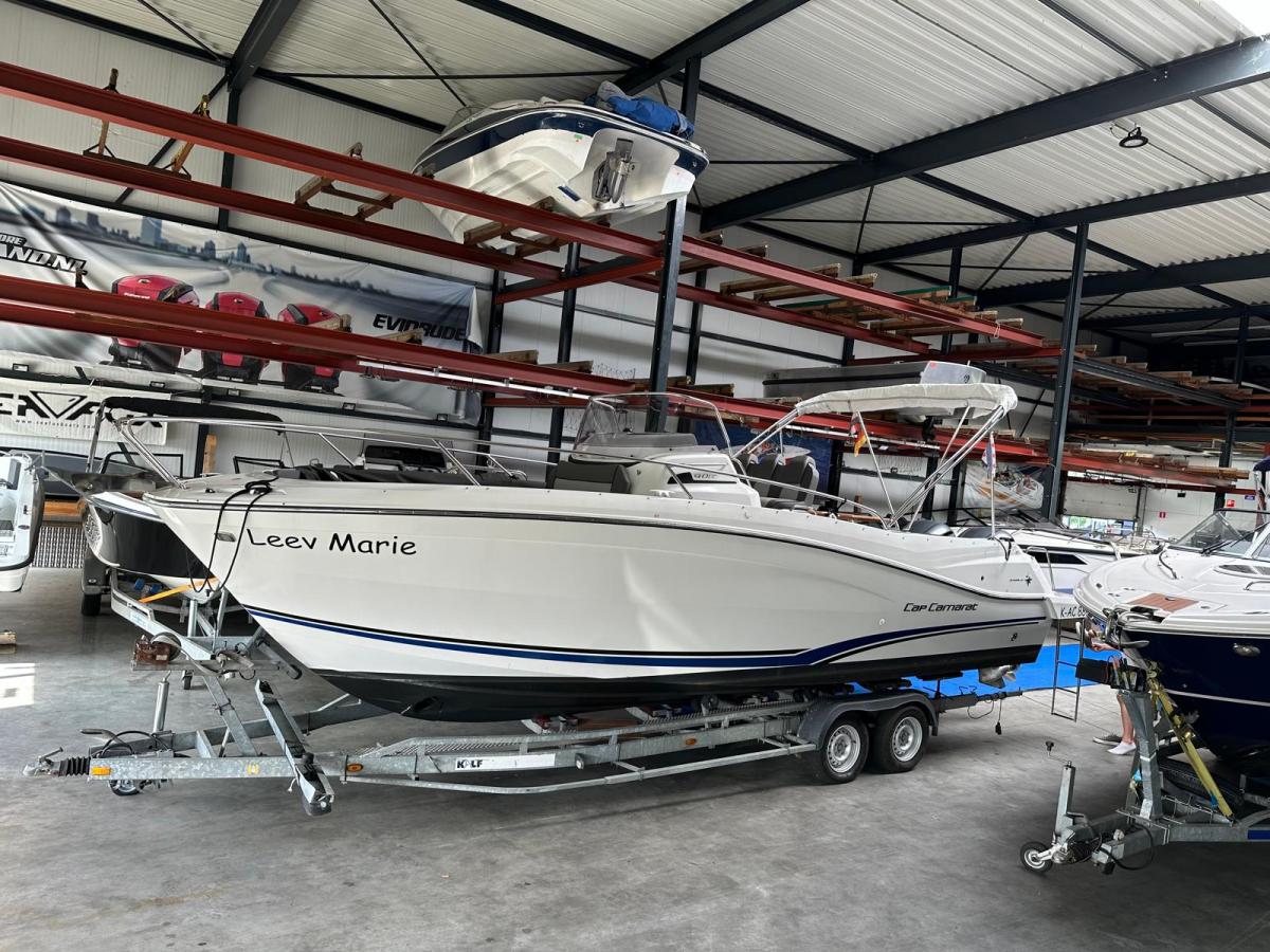 Jeanneau Cap Camarat 9.0 CC