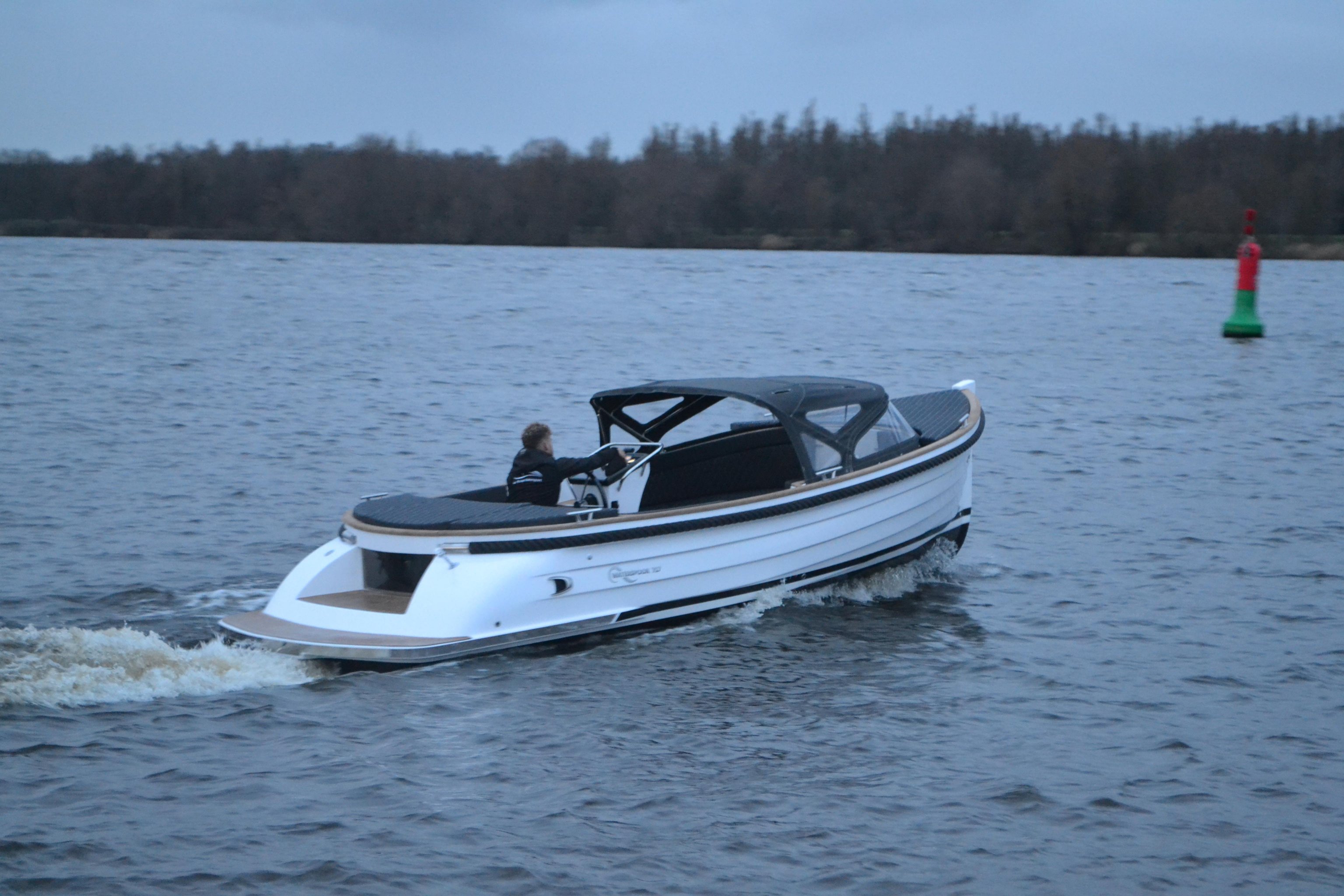 Waterspoor 717Outboard DE GROOTSTE SLOEPENSHOWROOM VAN NEDERLAND