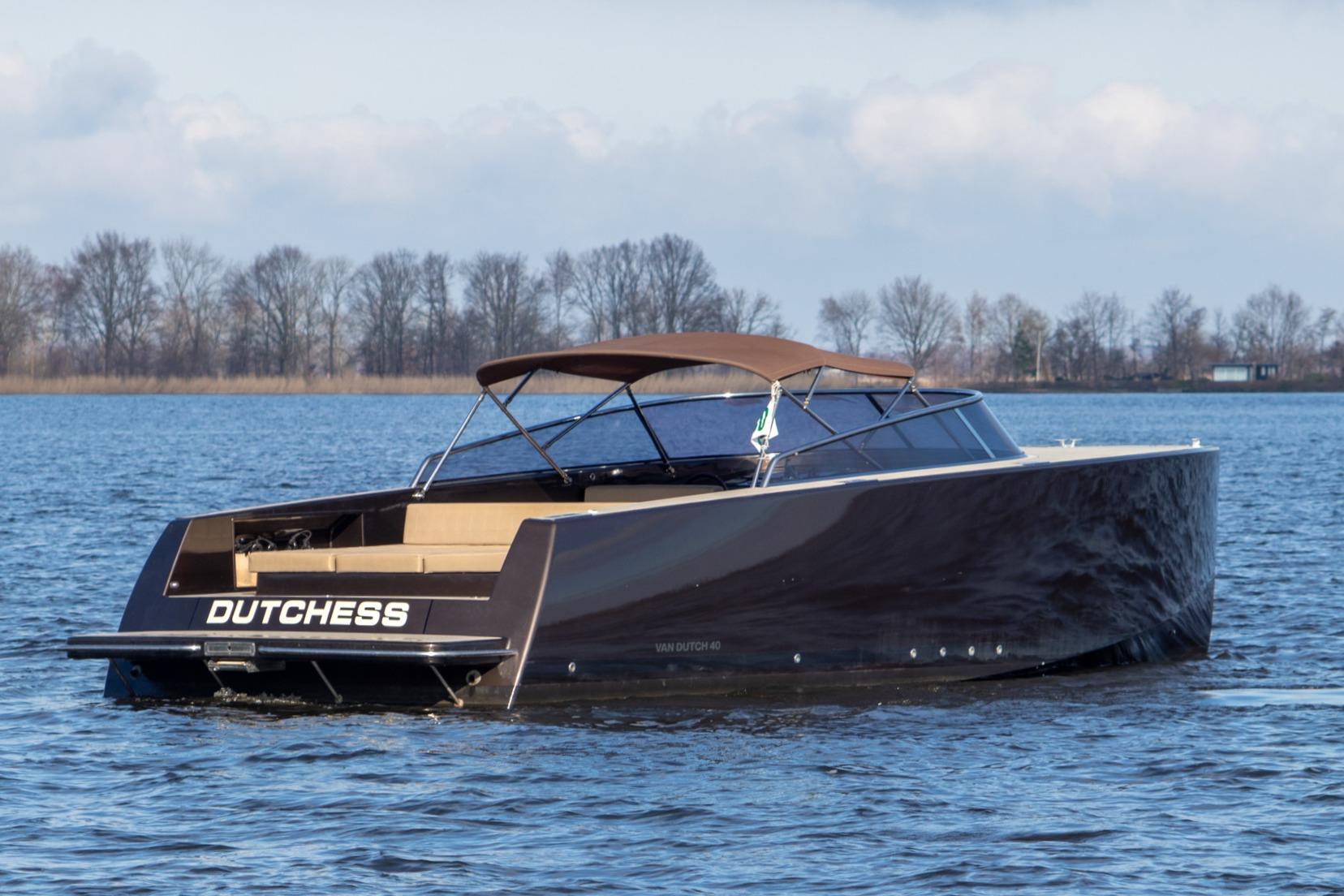 VanDutch 40