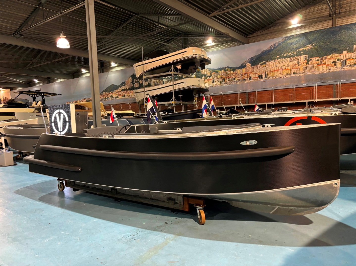 Van Vossen E-tender 595 E-propulsion 6kW op voorraad