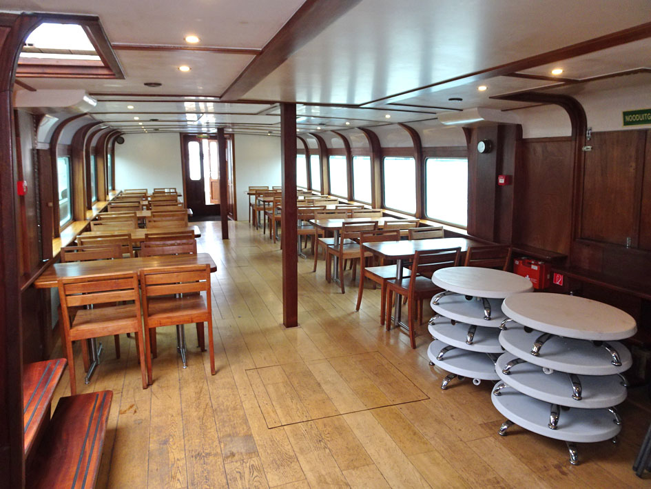 Dagpassagiersschip 152 pers