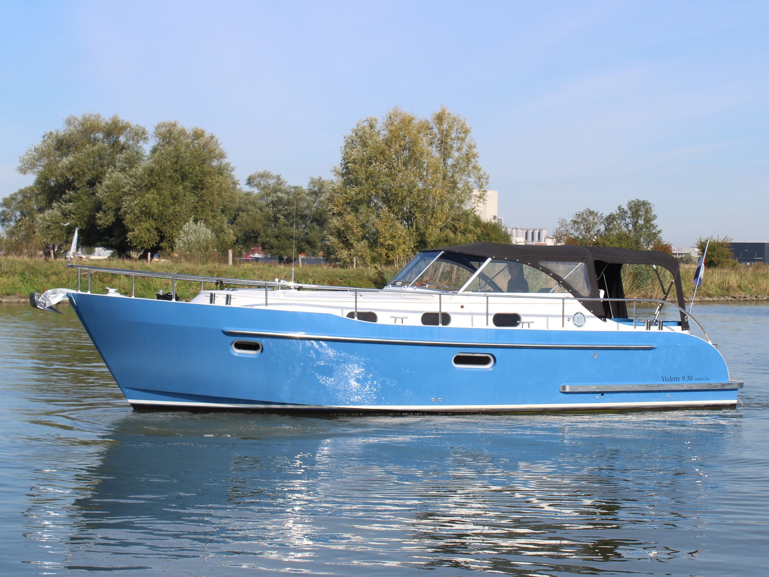 Vedette 9.30 Cabin Comfort Line