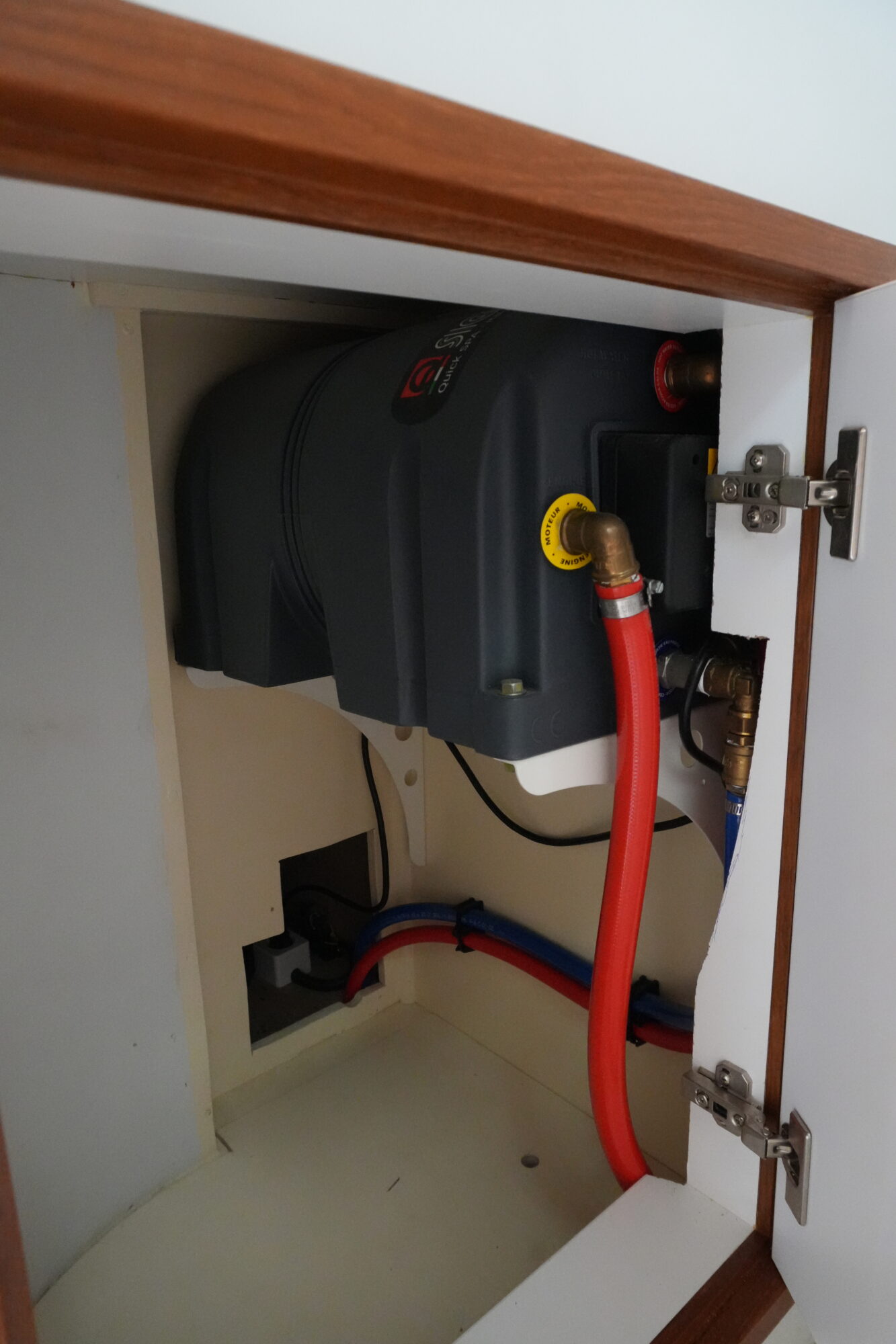 Casco 11.00 OK Flybridge