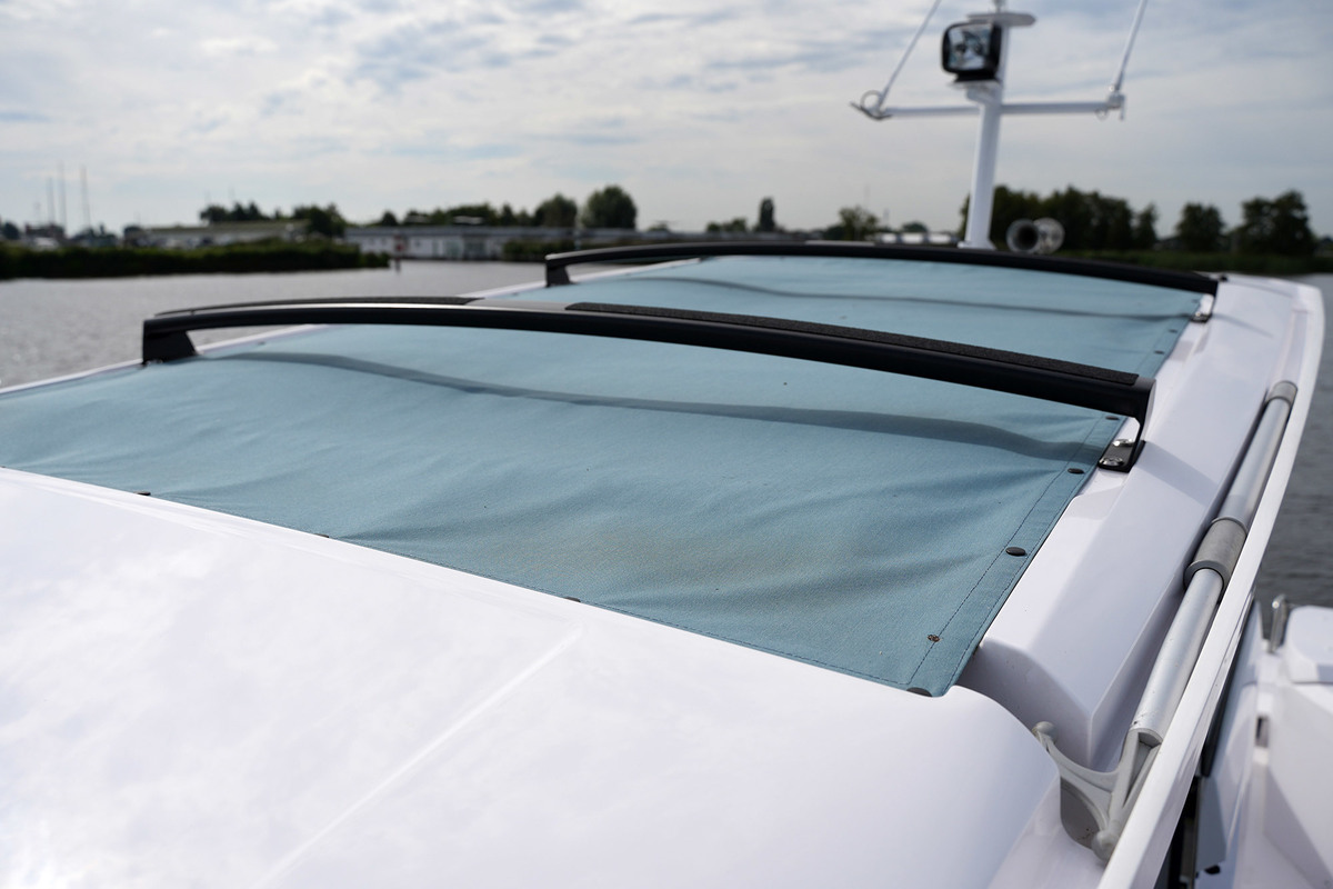 Axopar 29 XC Cross Cabin