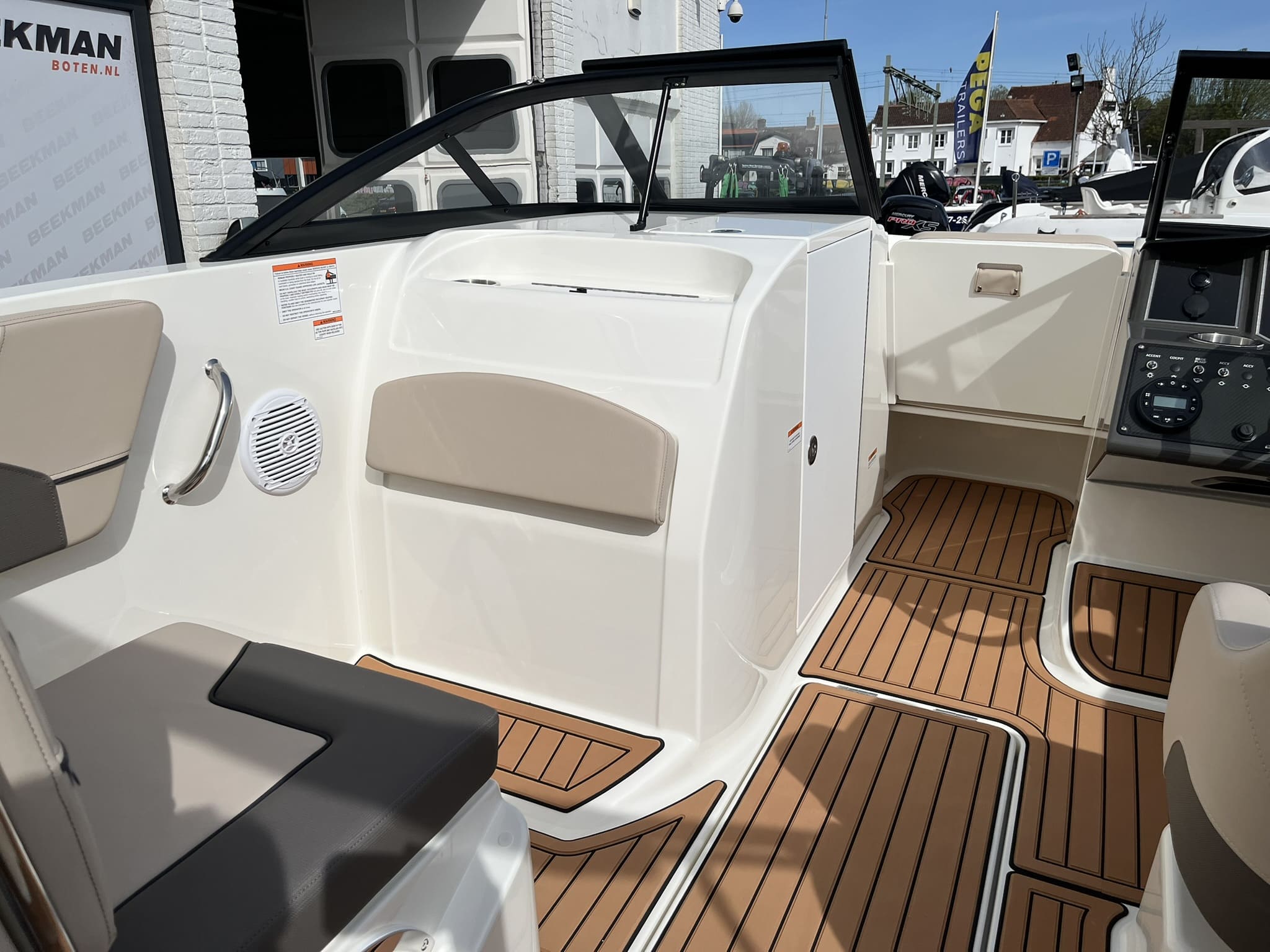 Bayliner VR6 Bowrider