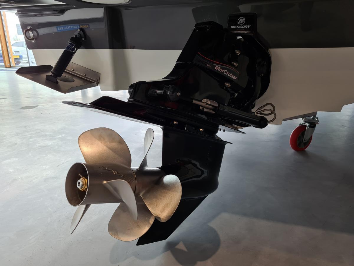 Sea Ray Sundancer 265