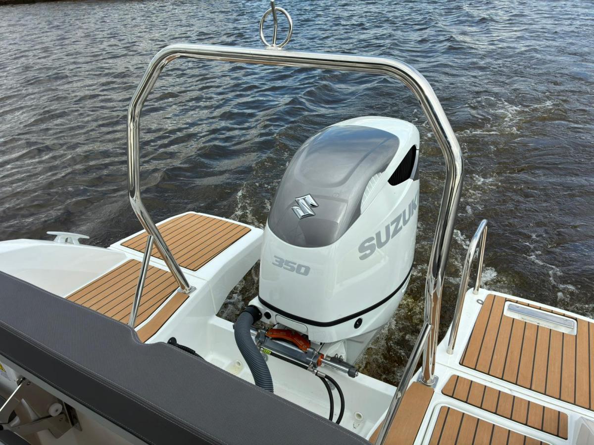 Jeanneau Cap Camarat 7.5 CC Serie 3