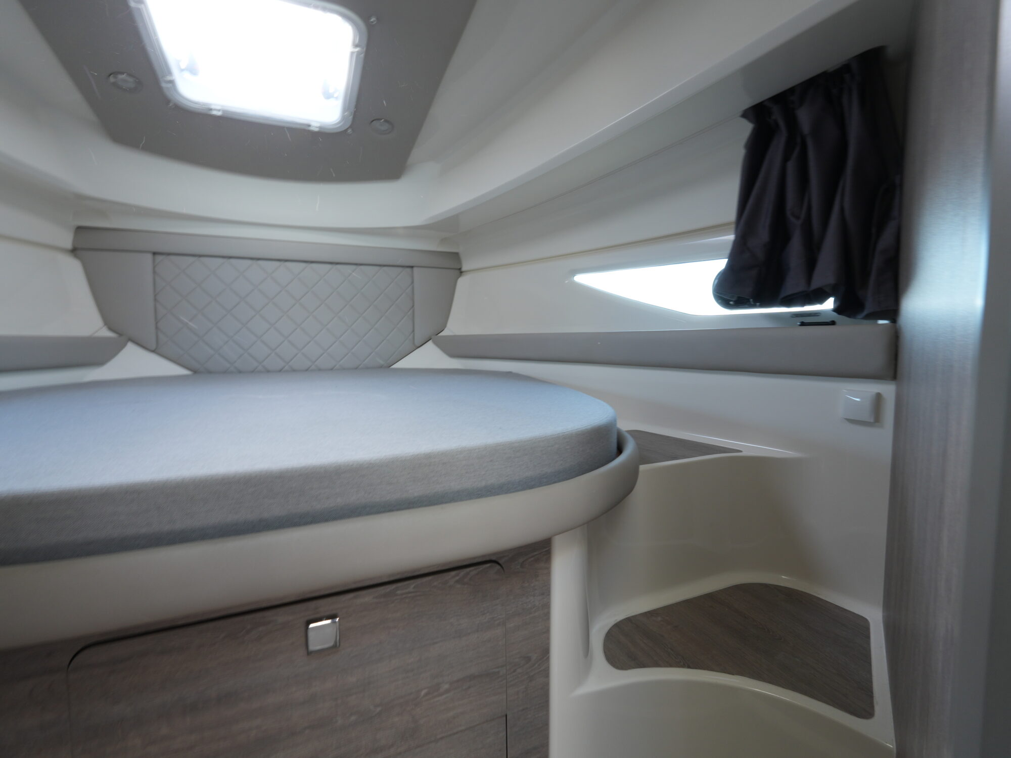 Quicksilver 905 Activ Weekend