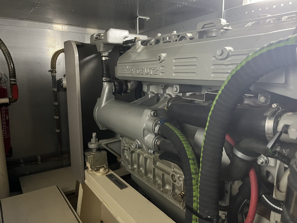 Rondspant Azza Kotter 13.20