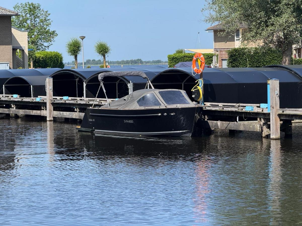 Maxima 630 Tender met boegschroef