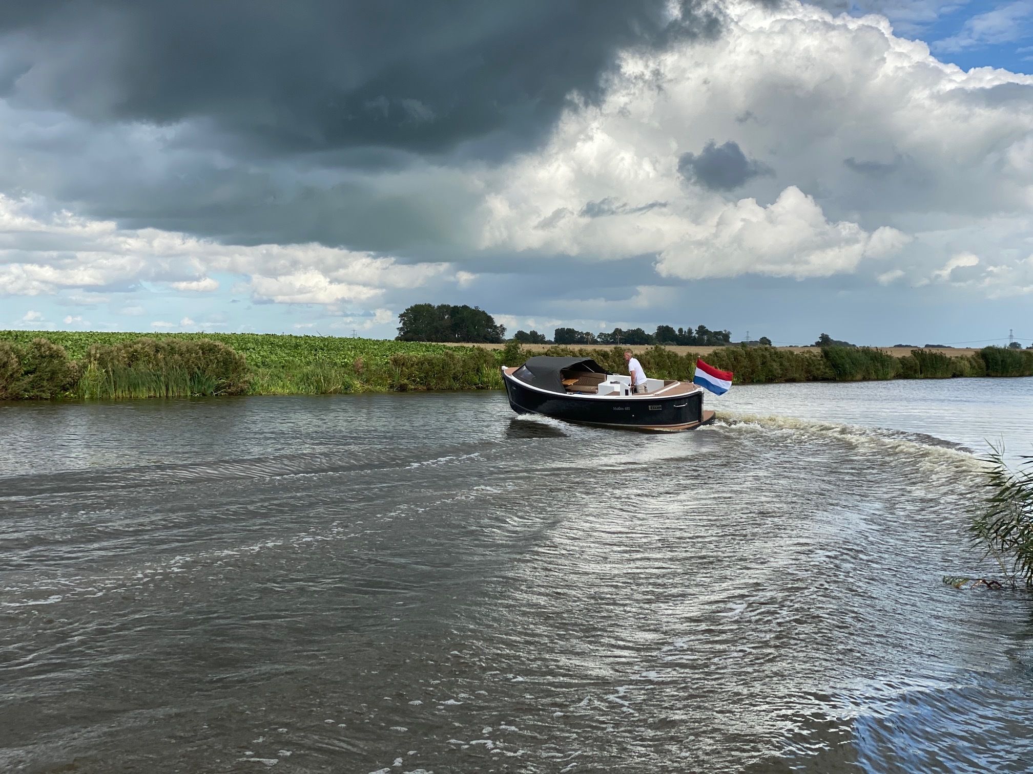 Maxima 650 Flying Lounge