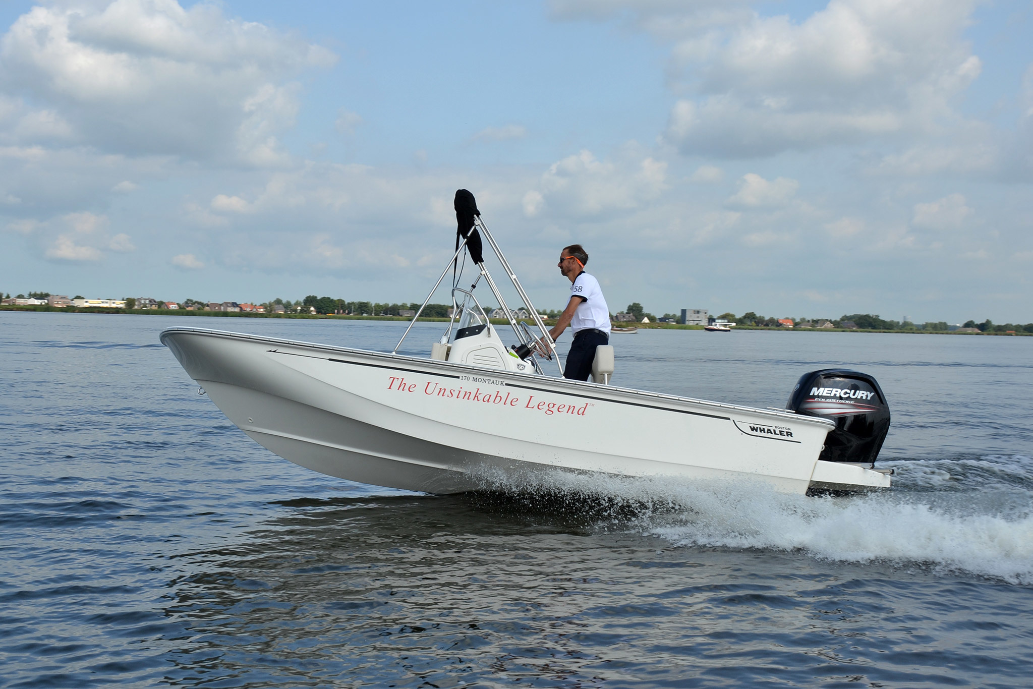 Boston Whaler 170 Montauk