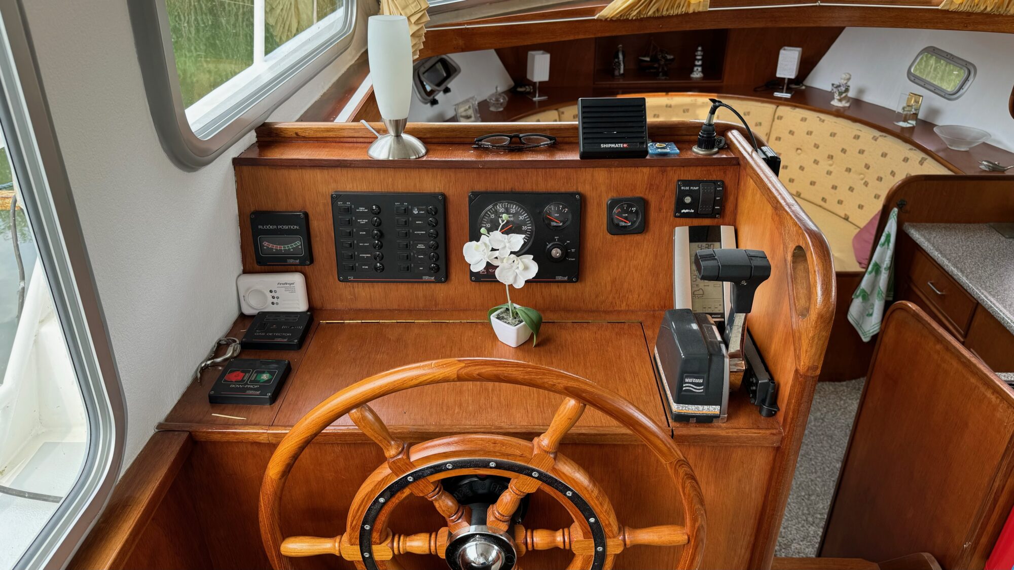 Crown yachts Crown Kruiser 11.80 AK Bakdekker