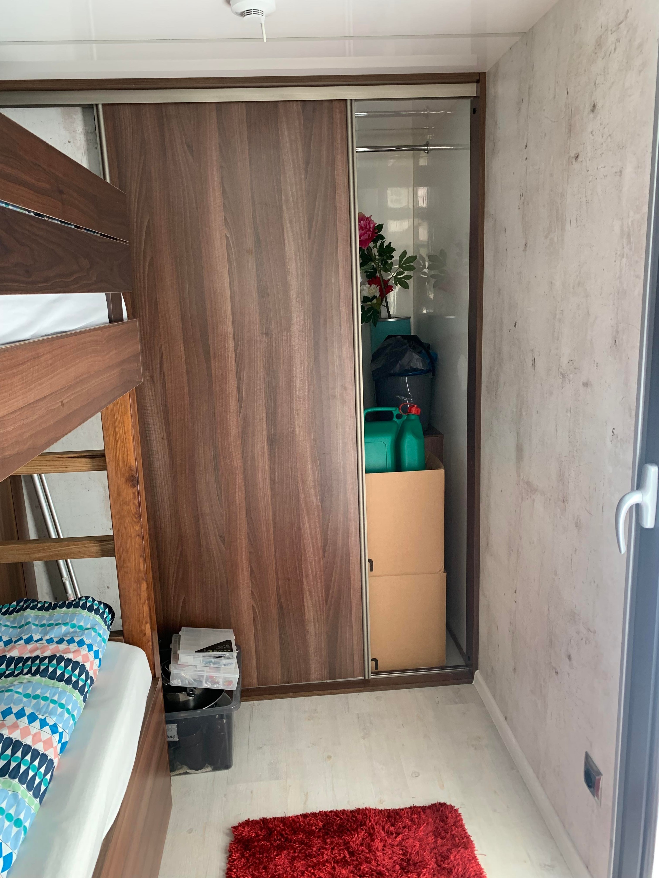 Waterbus Optima Houseboat