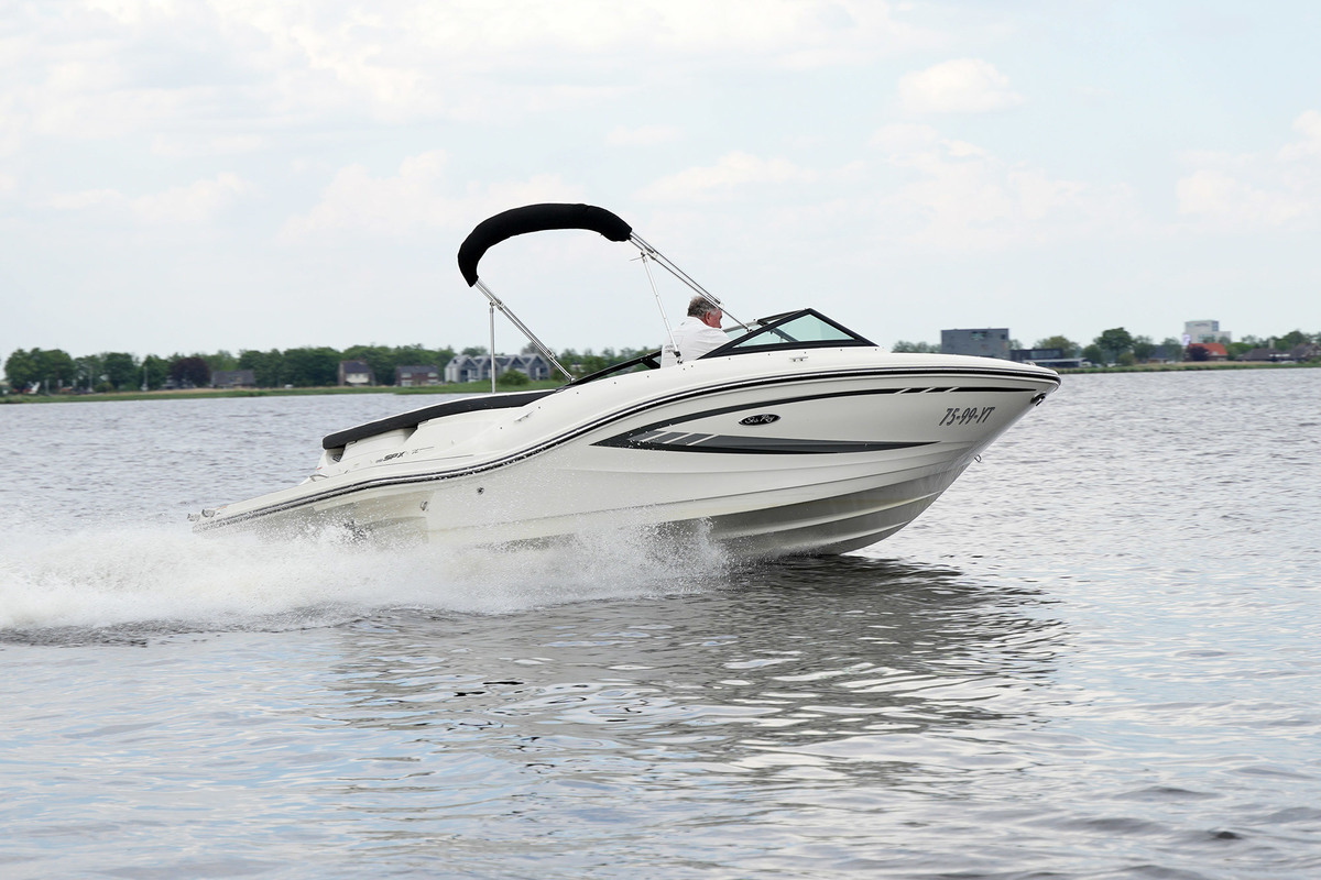 Sea Ray 19 SPX